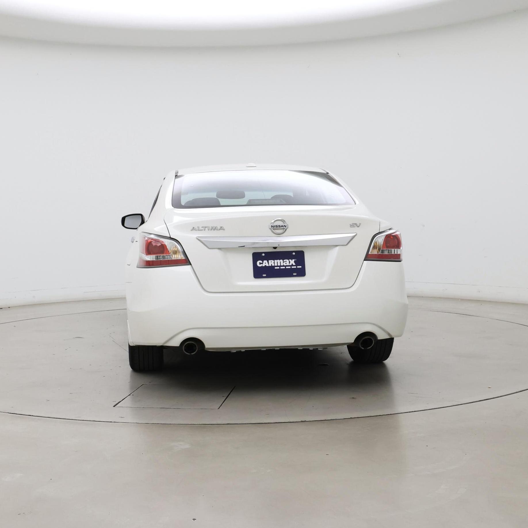 Thumbnail: 2015 Nissan Altima - 6