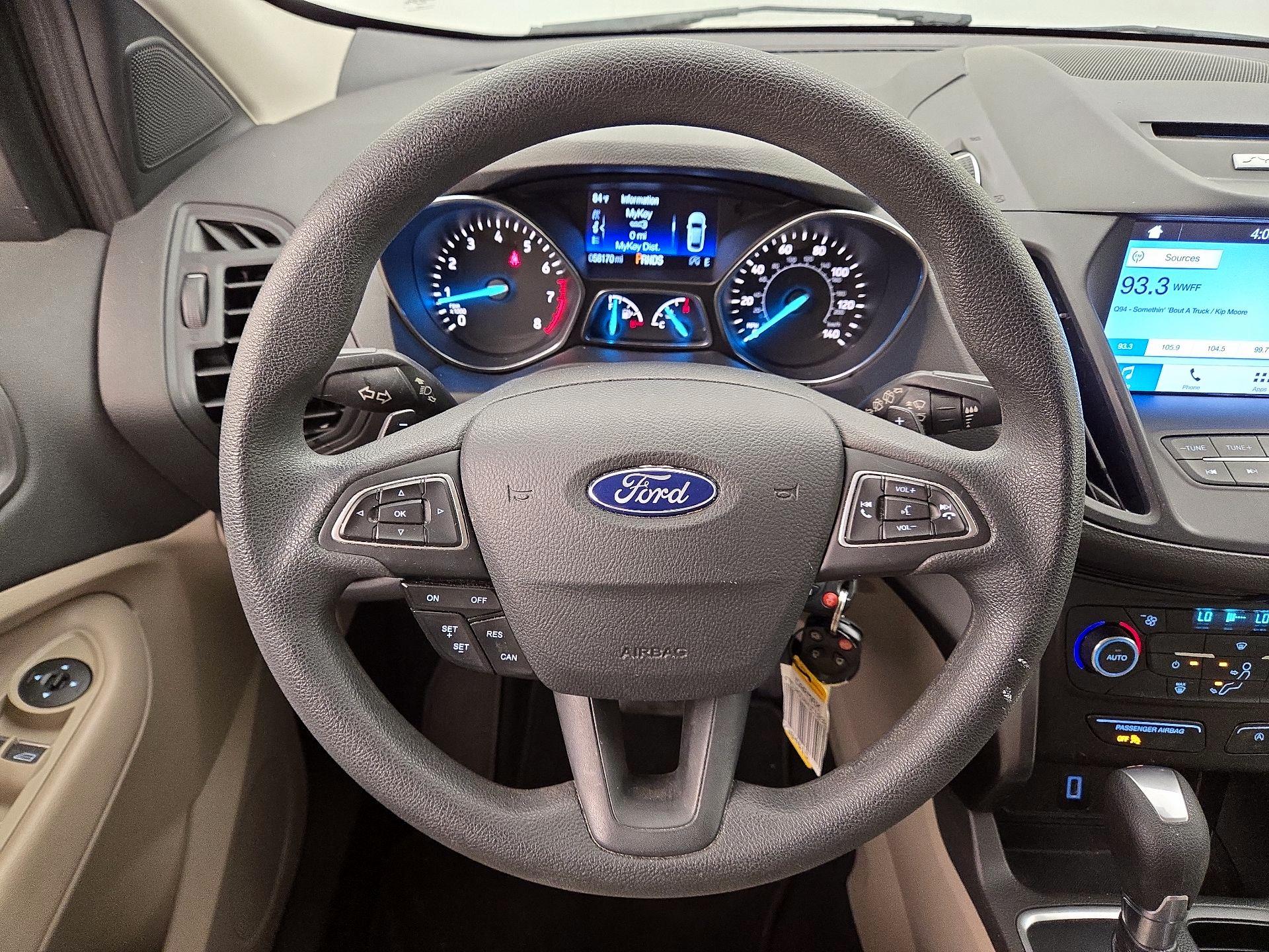 Thumbnail: 2017 Ford Escape - 10