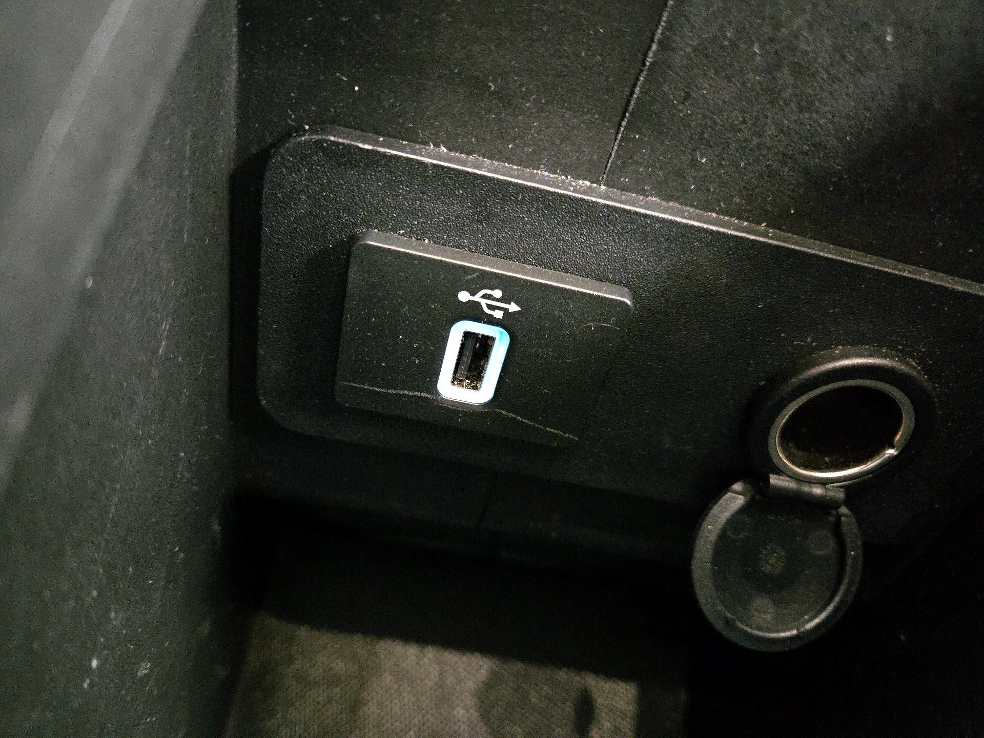 Thumbnail: 2017 Ford Escape - 18