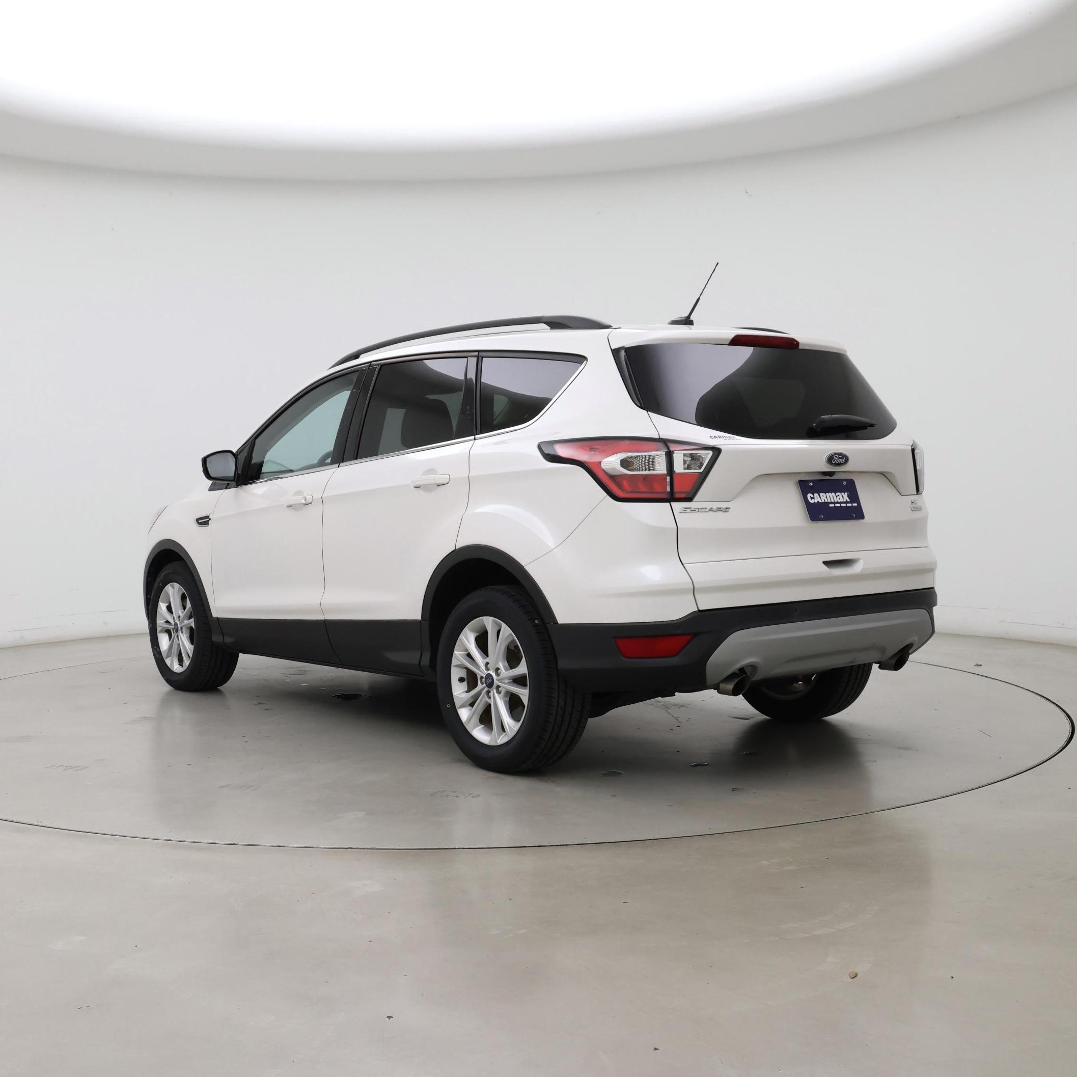 Thumbnail: 2017 Ford Escape - 2