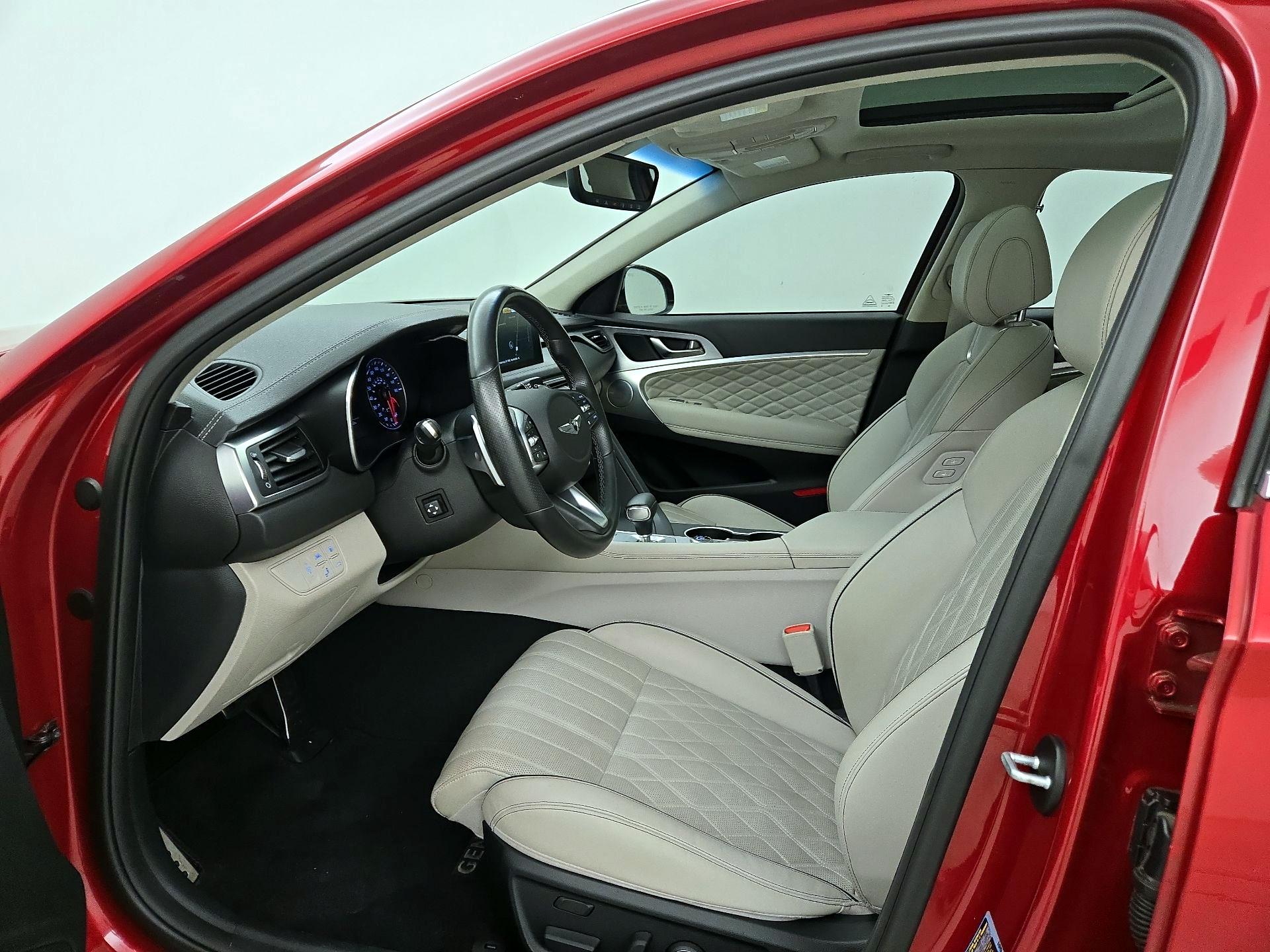 Thumbnail: 2019 Genesis G70 - 11