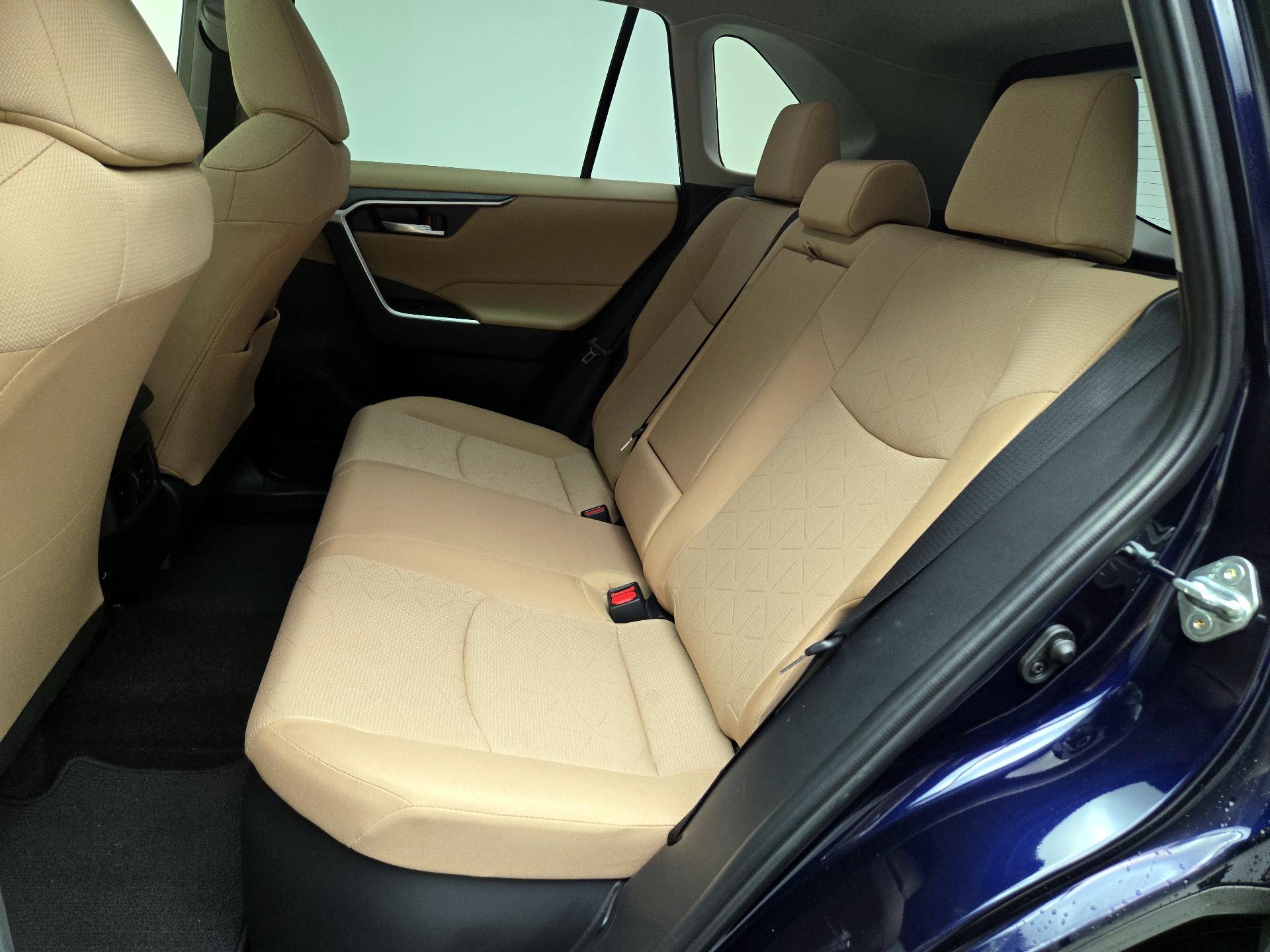 Thumbnail: 2024 Toyota RAV4 - 20