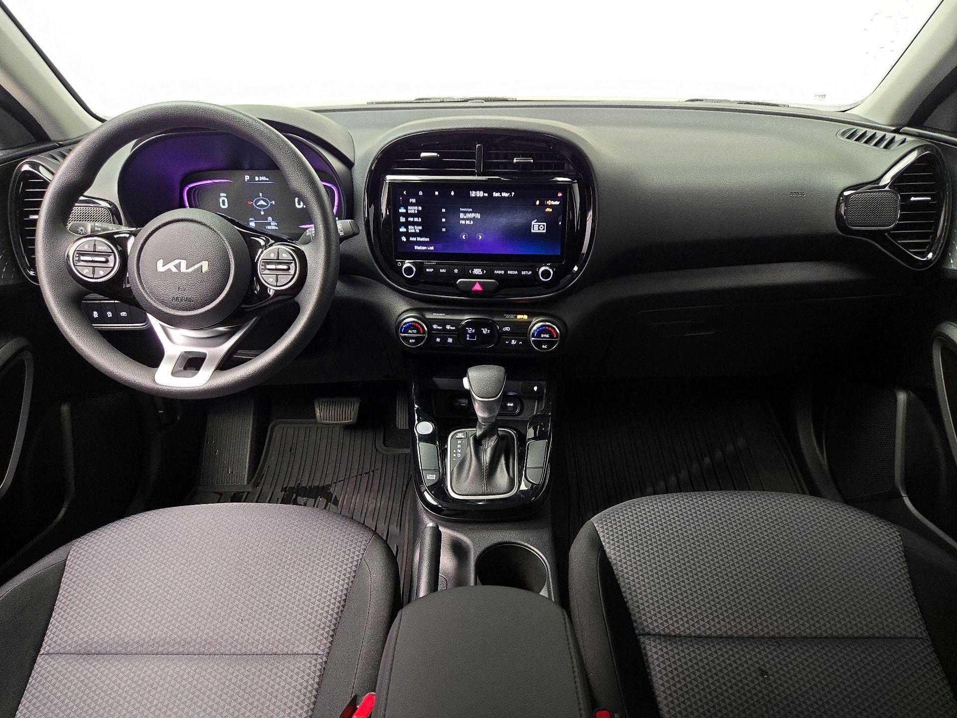 Thumbnail: 2024 Kia Soul - 9