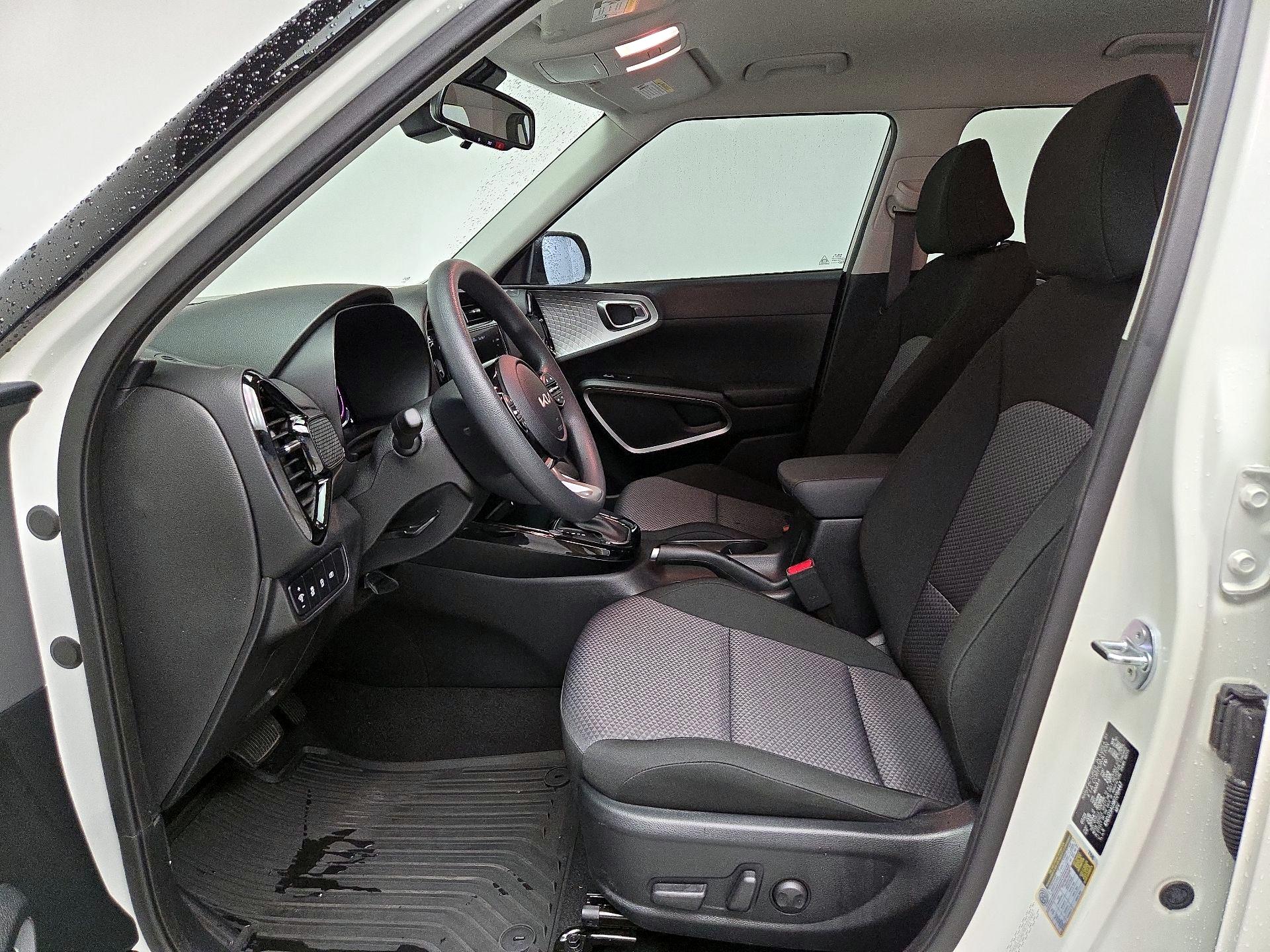 Thumbnail: 2024 Kia Soul - 11