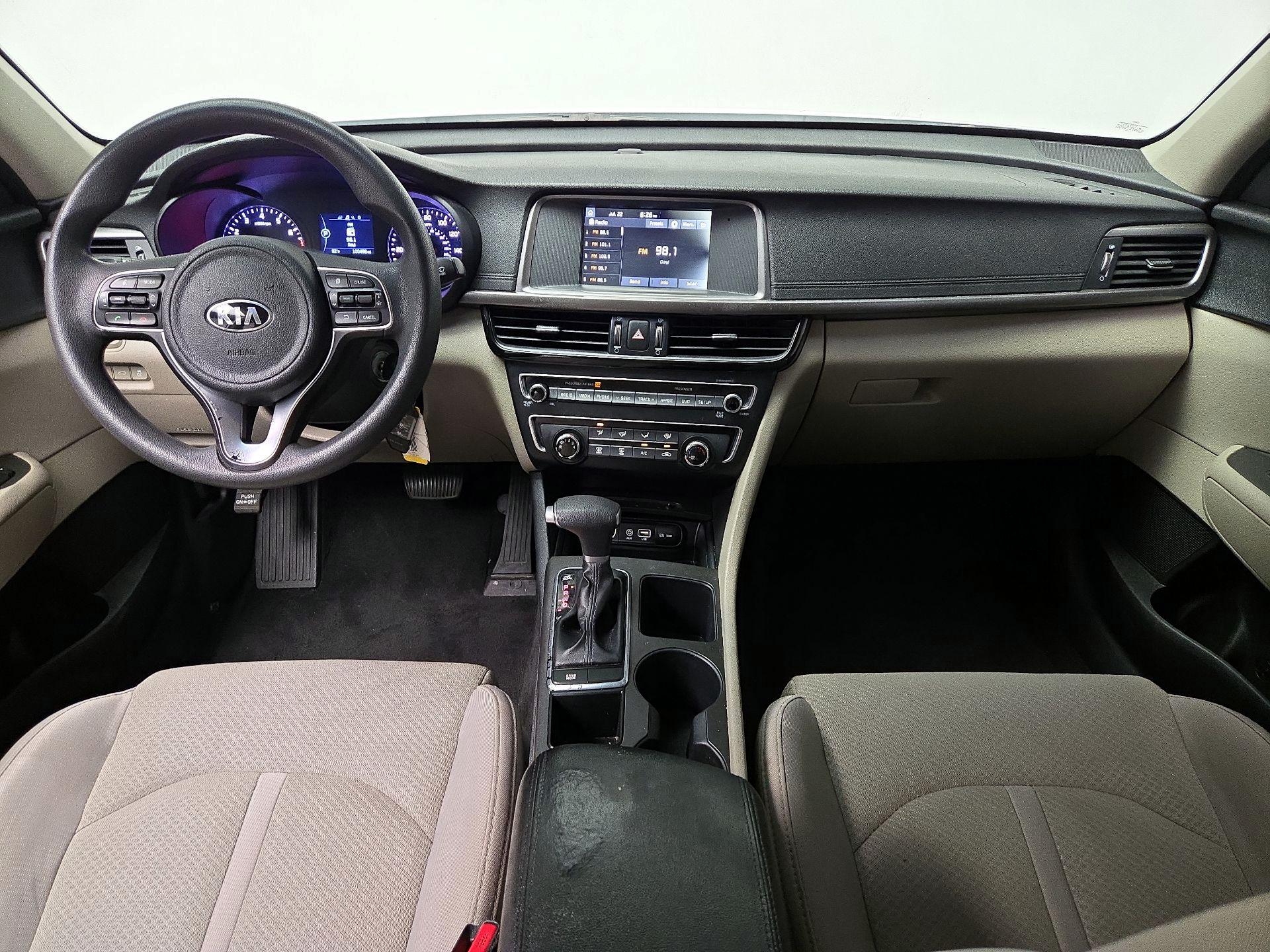 Thumbnail: 2018 Kia Optima - 9