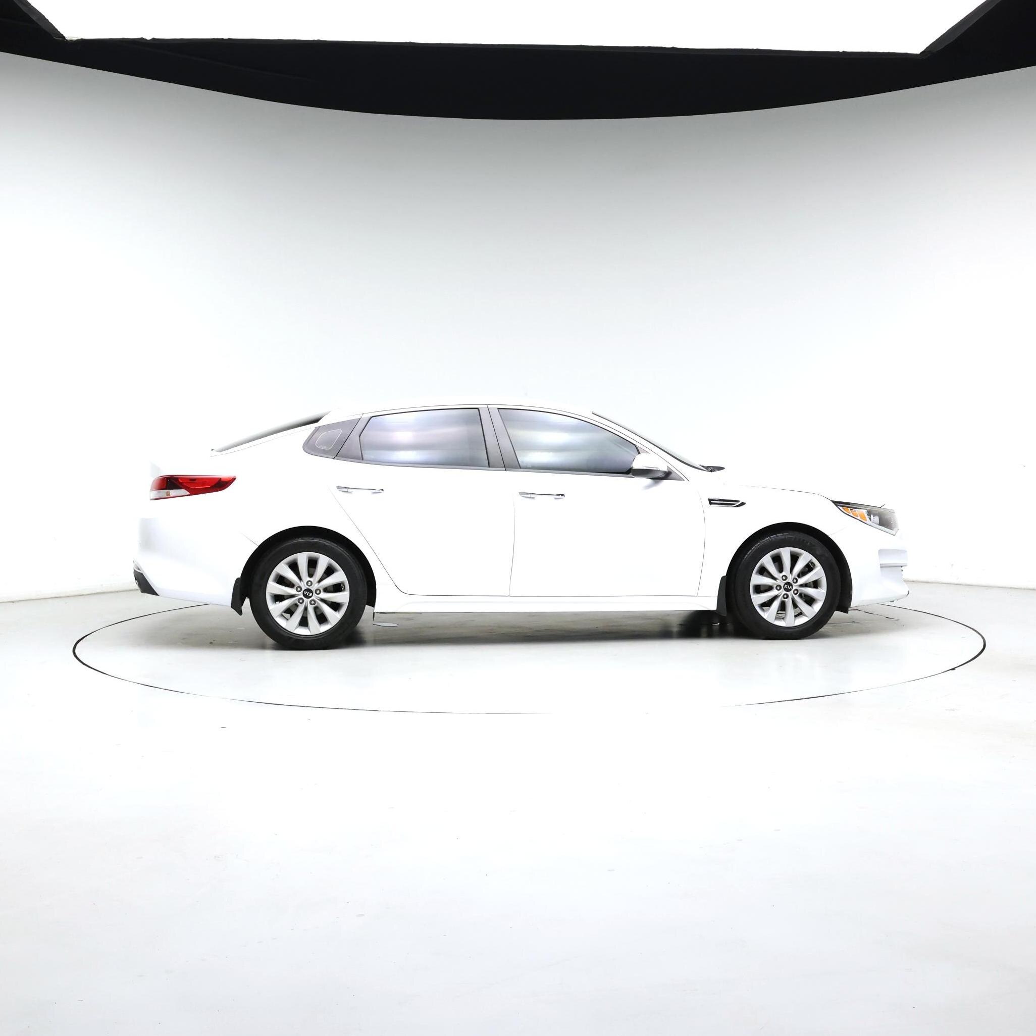 Thumbnail: 2018 Kia Optima - 7