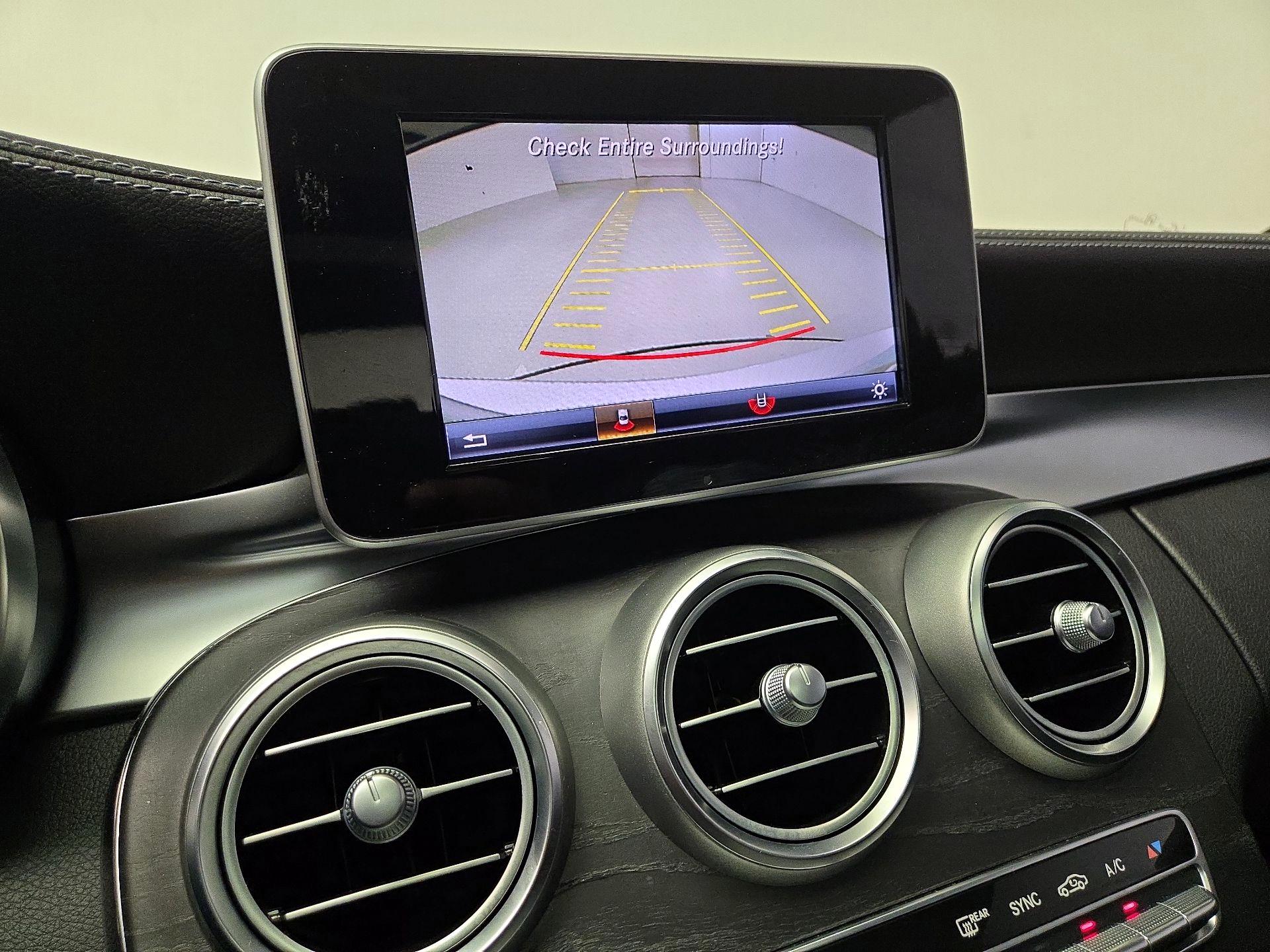 Thumbnail: 2016 Mercedes-Benz C-Class - 15