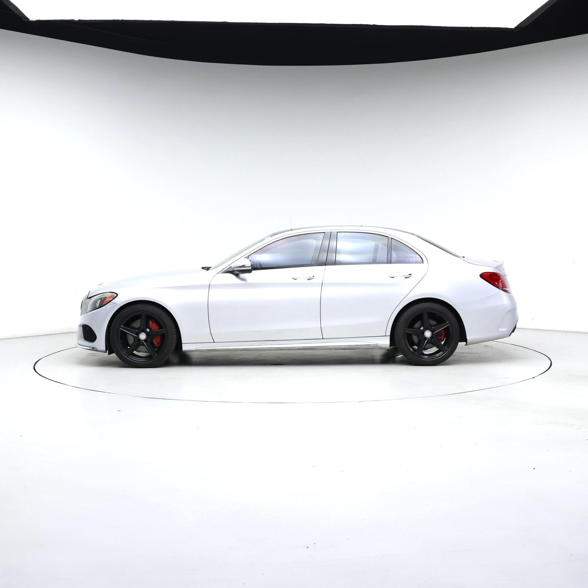 Thumbnail: 2016 Mercedes-Benz C-Class - 3