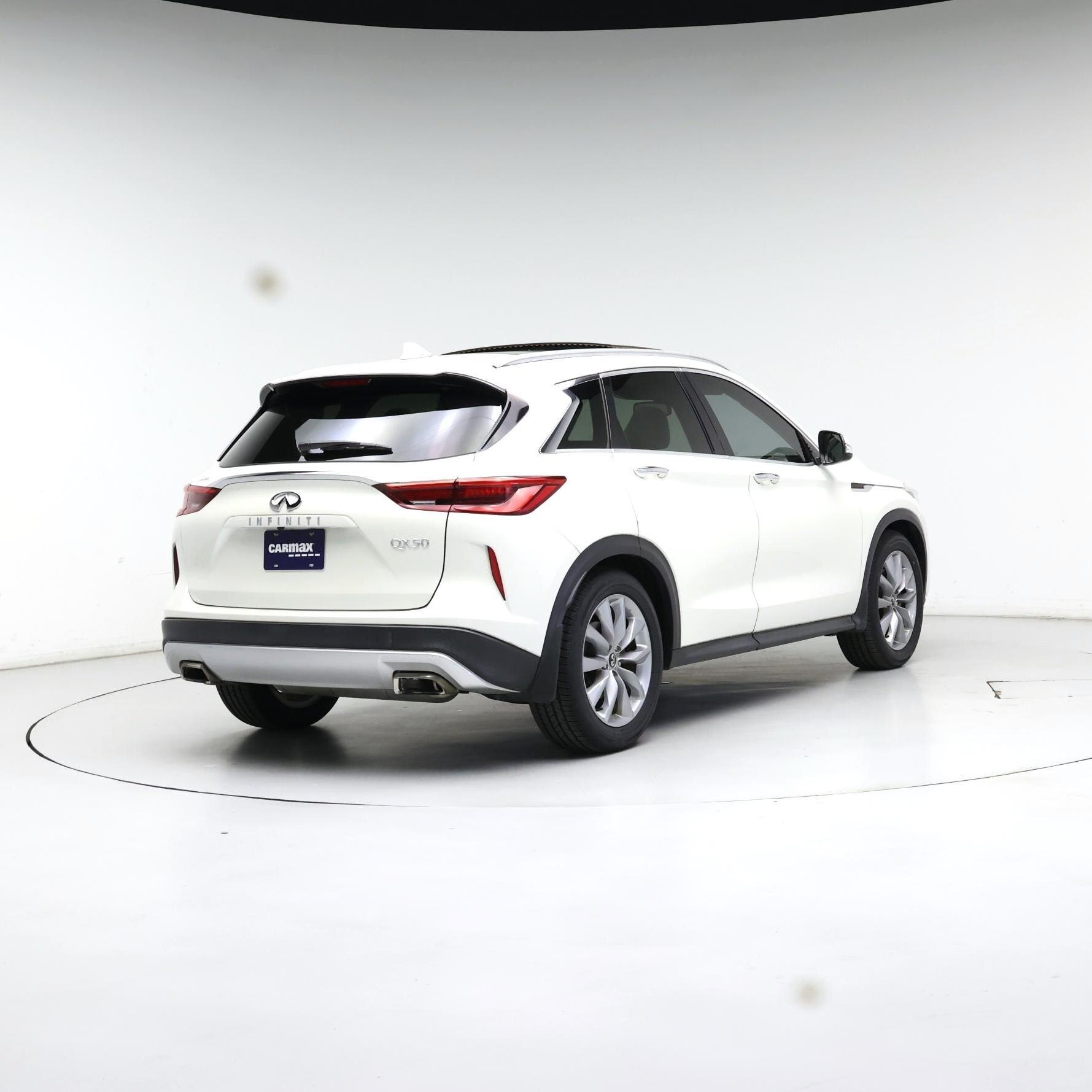 Thumbnail: 2019 INFINITI QX50 - 8