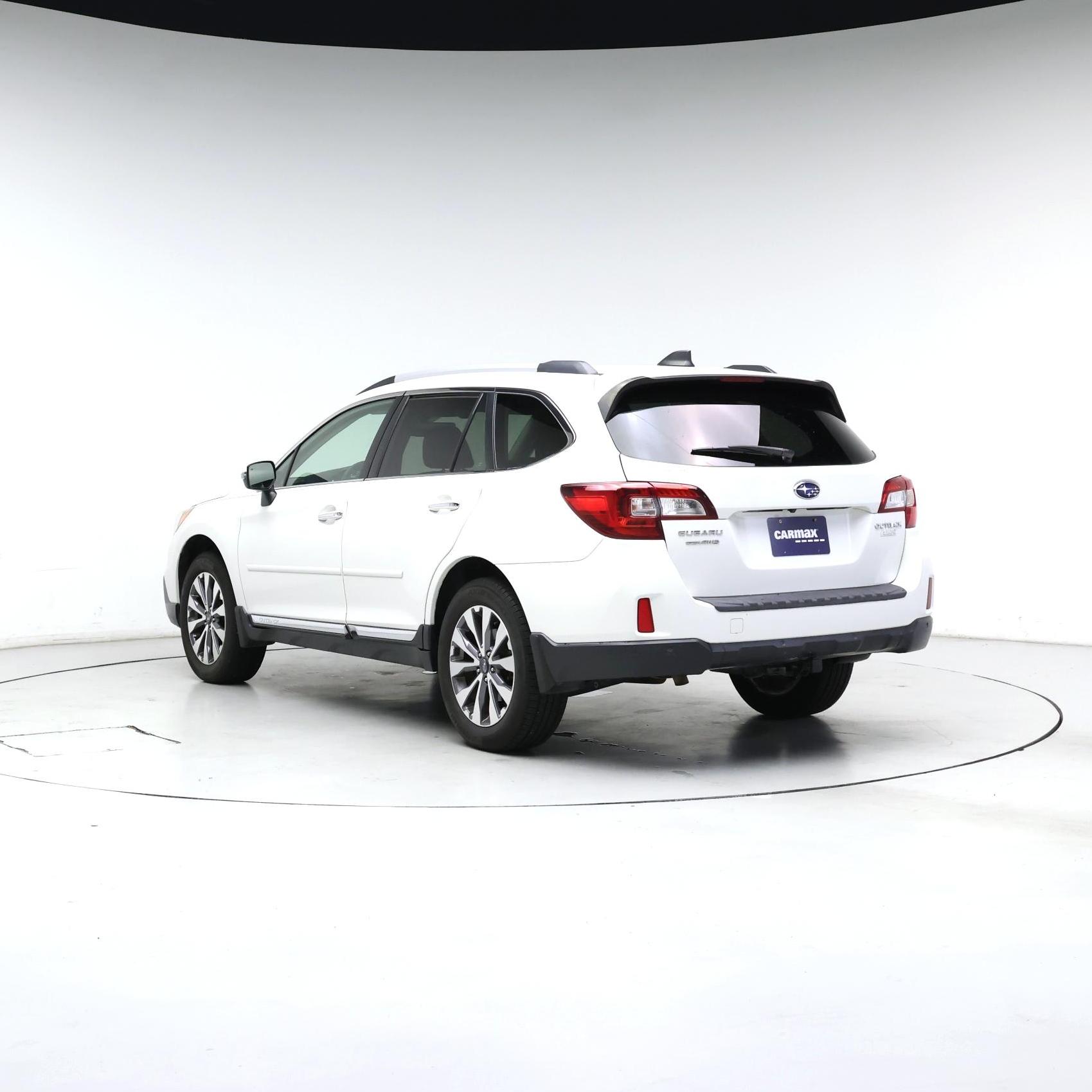 Thumbnail: 2017 Subaru Outback - 2