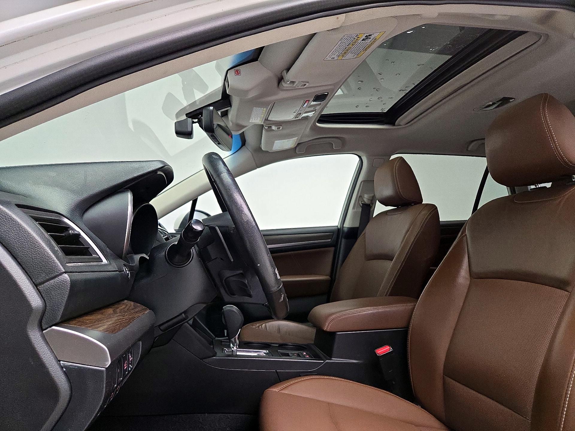 Thumbnail: 2017 Subaru Outback - 20