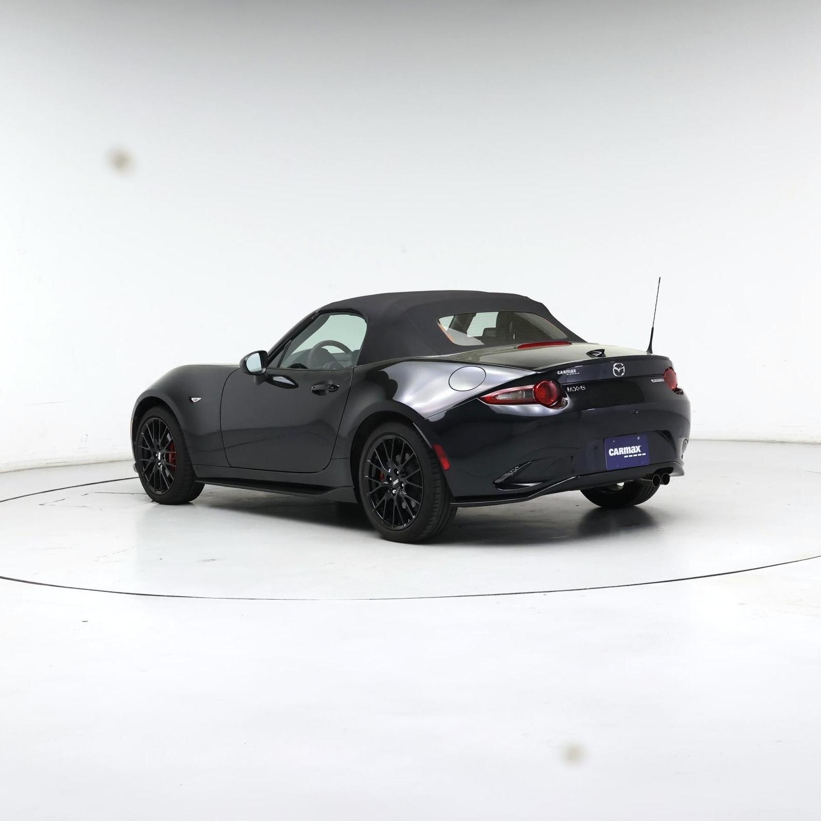 Thumbnail: 2021 Mazda MX-5 Miata - 5