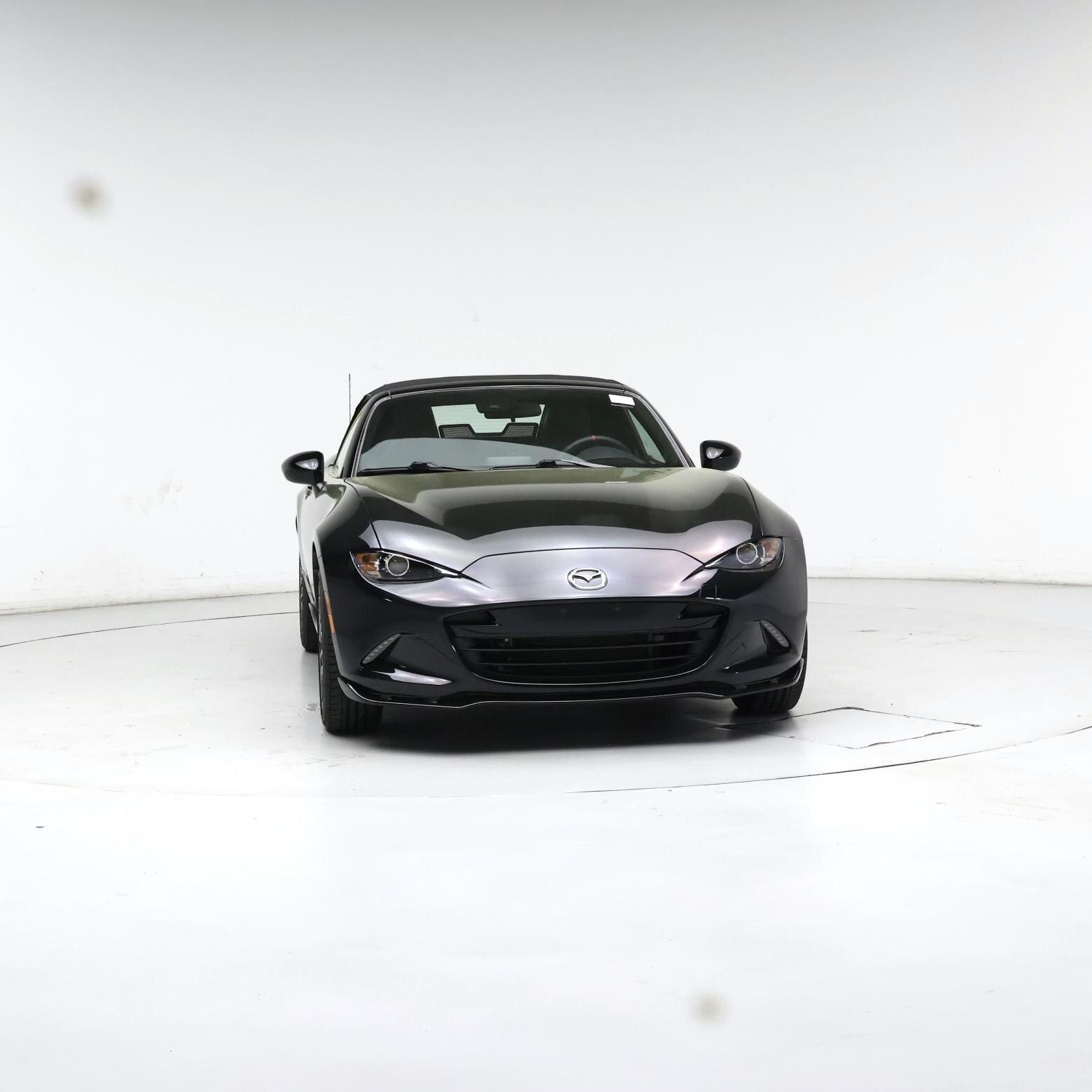 Thumbnail: 2021 Mazda MX-5 Miata - 8