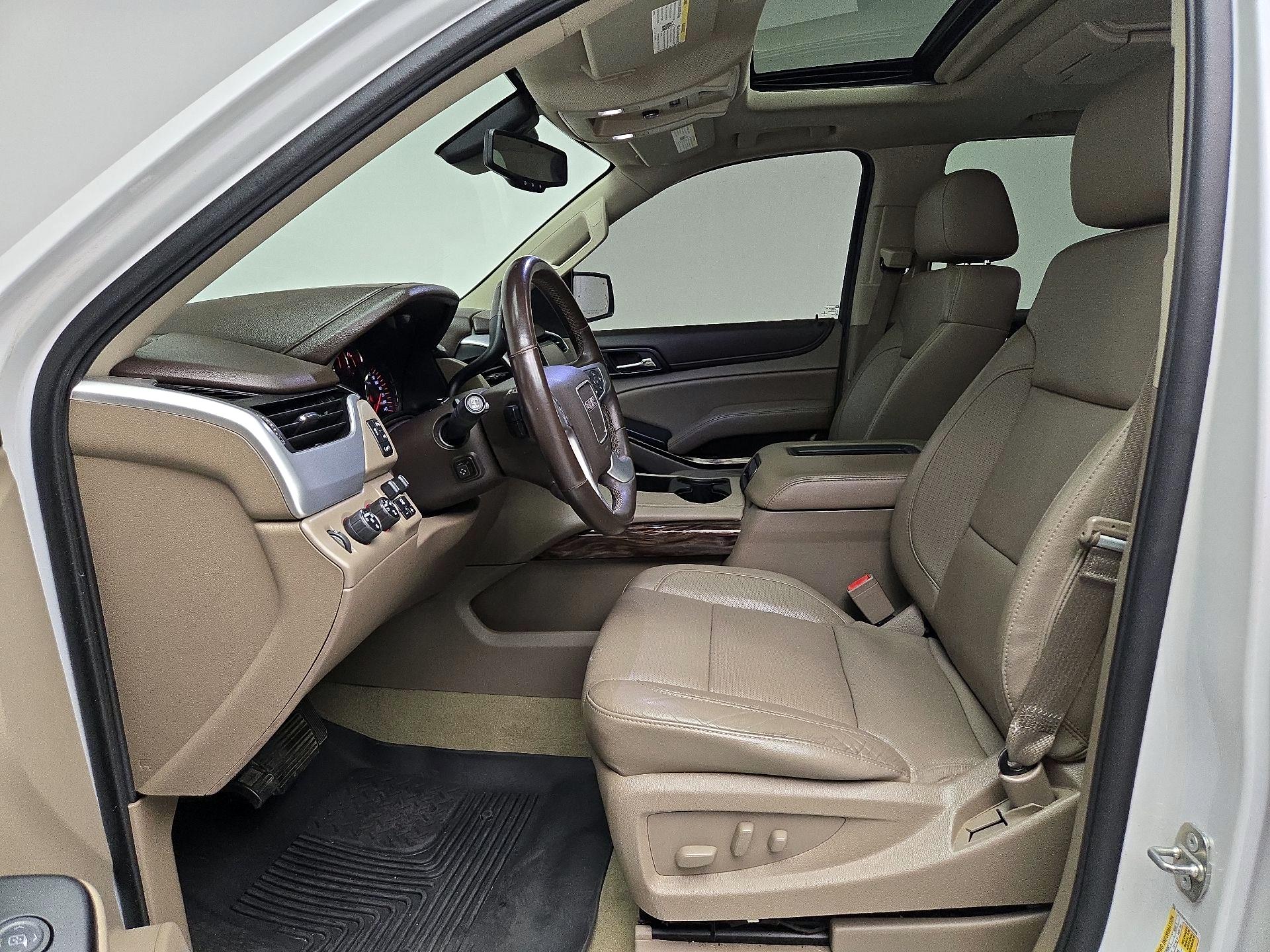 Thumbnail: 2016 GMC Yukon - 11