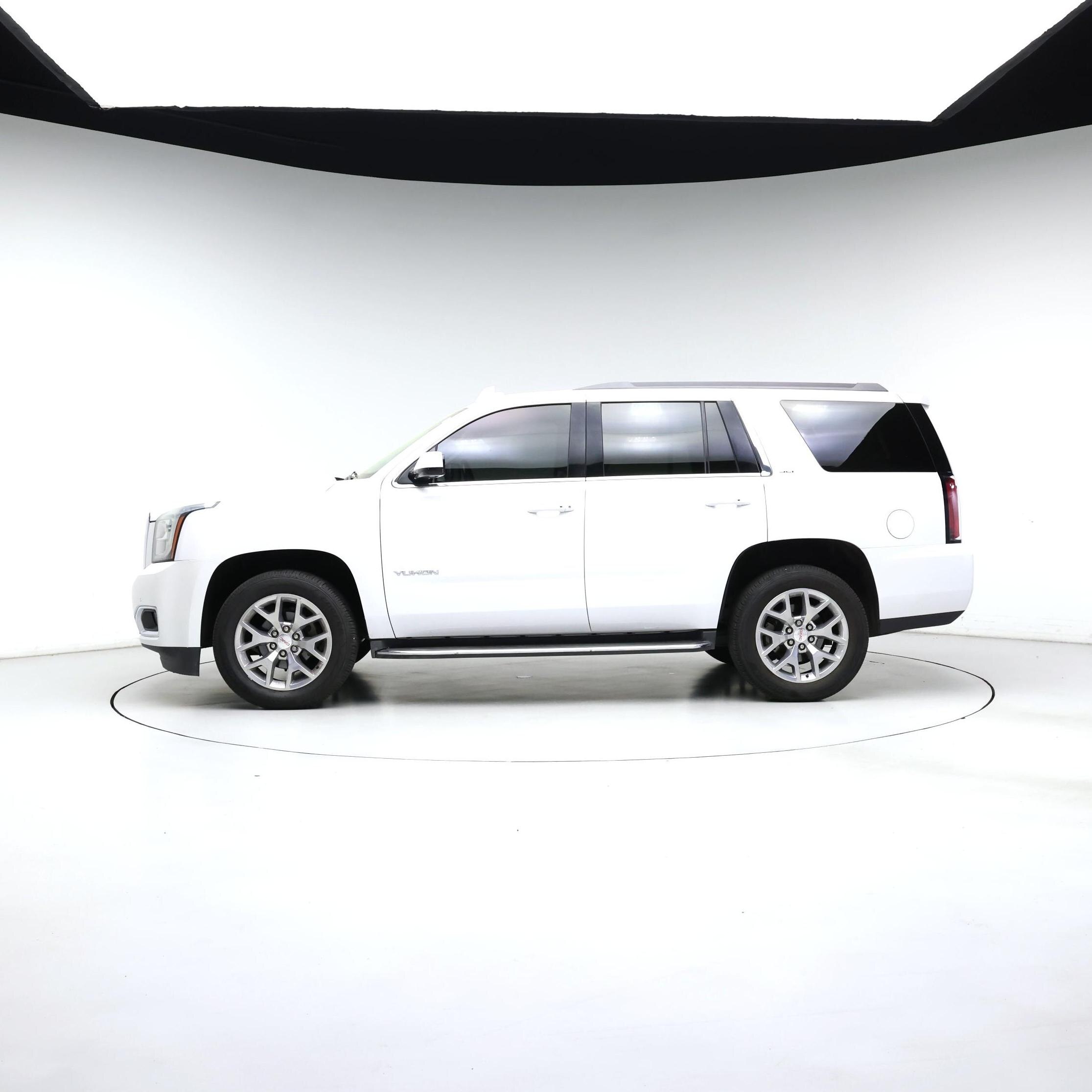 Thumbnail: 2016 GMC Yukon - 3