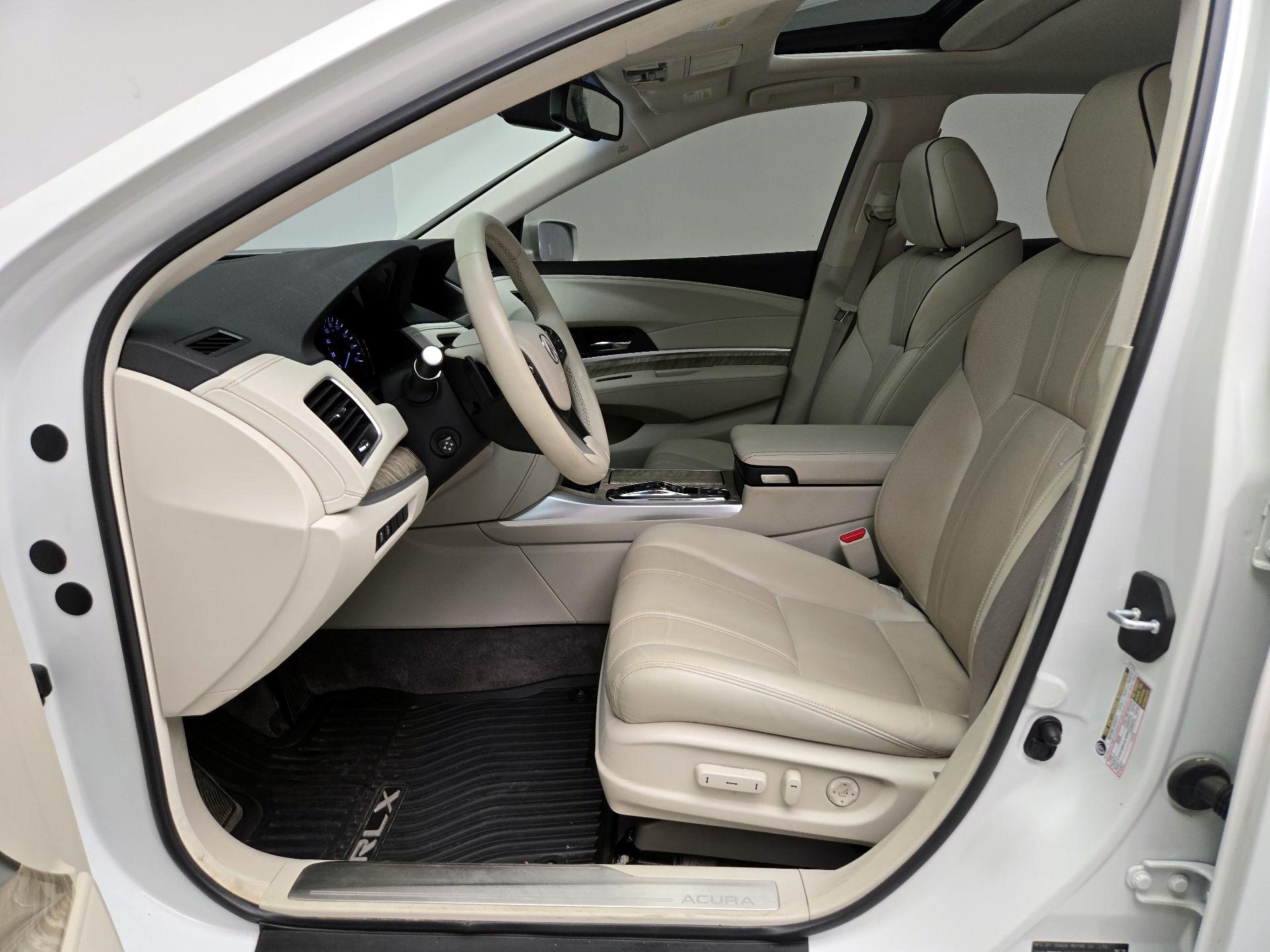 Thumbnail: 2020 Acura RLX - 11