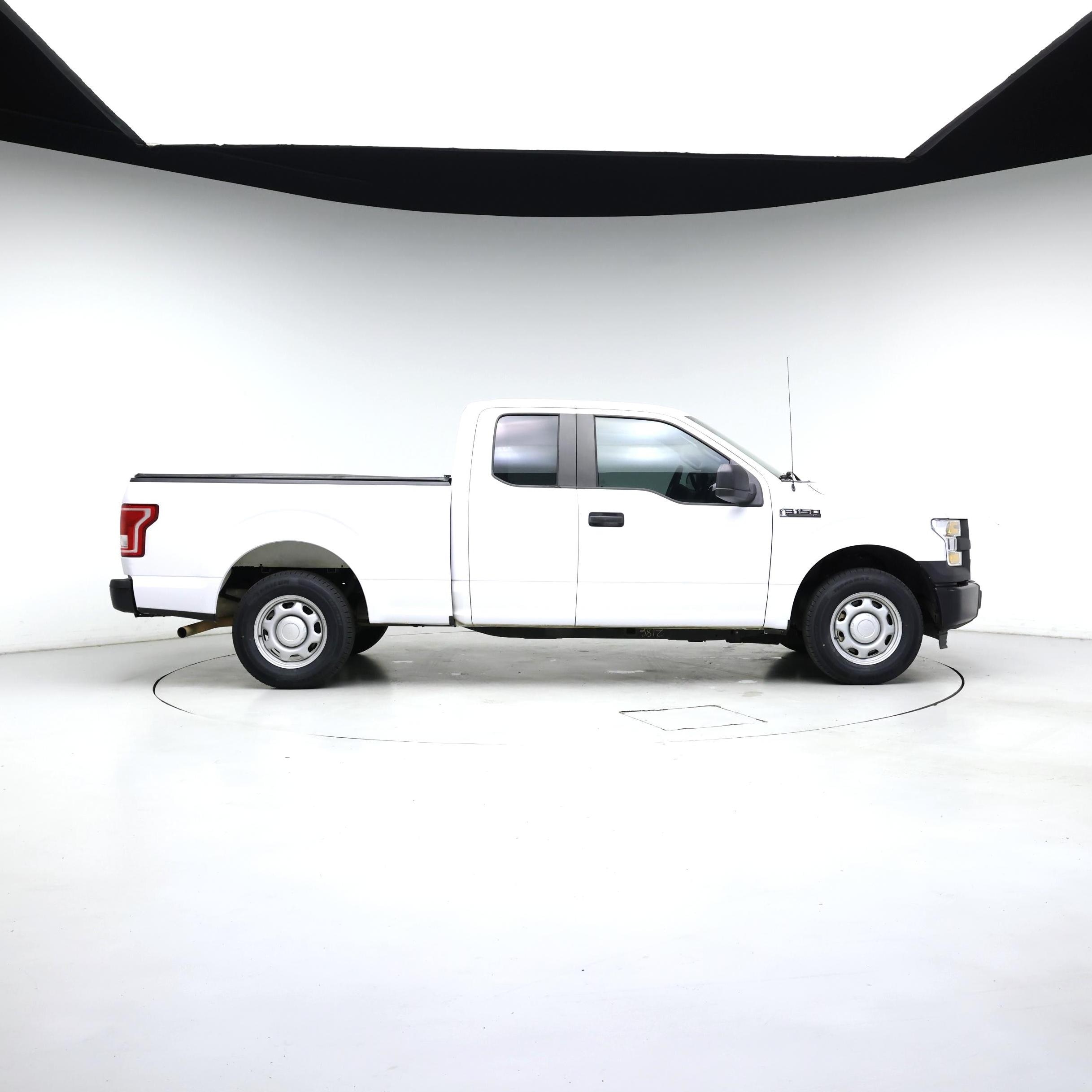 Thumbnail: 2016 Ford F-150 - 7