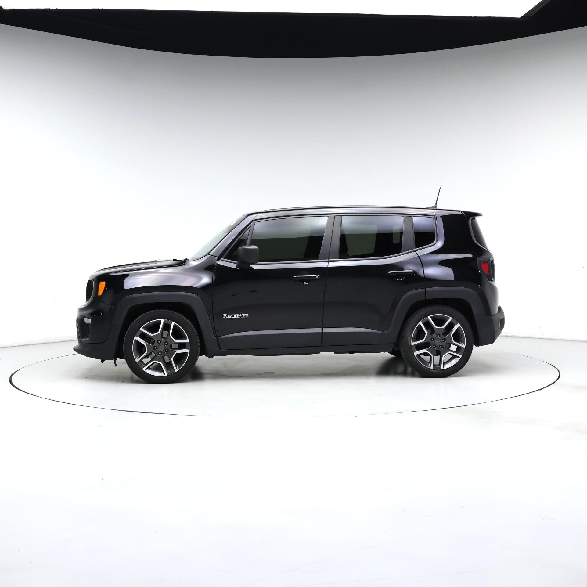Thumbnail: 2021 Jeep Renegade - 3