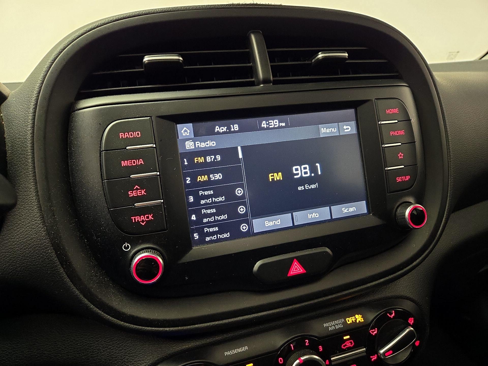 Thumbnail: 2021 Kia Soul - 15