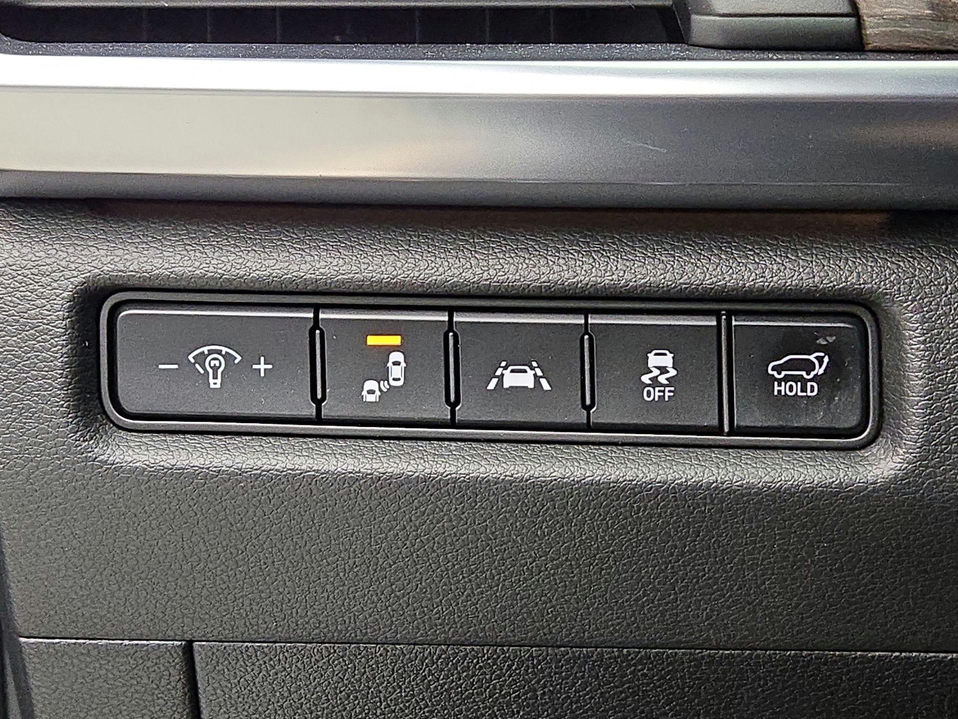 Thumbnail: 2022 Kia Telluride - 13