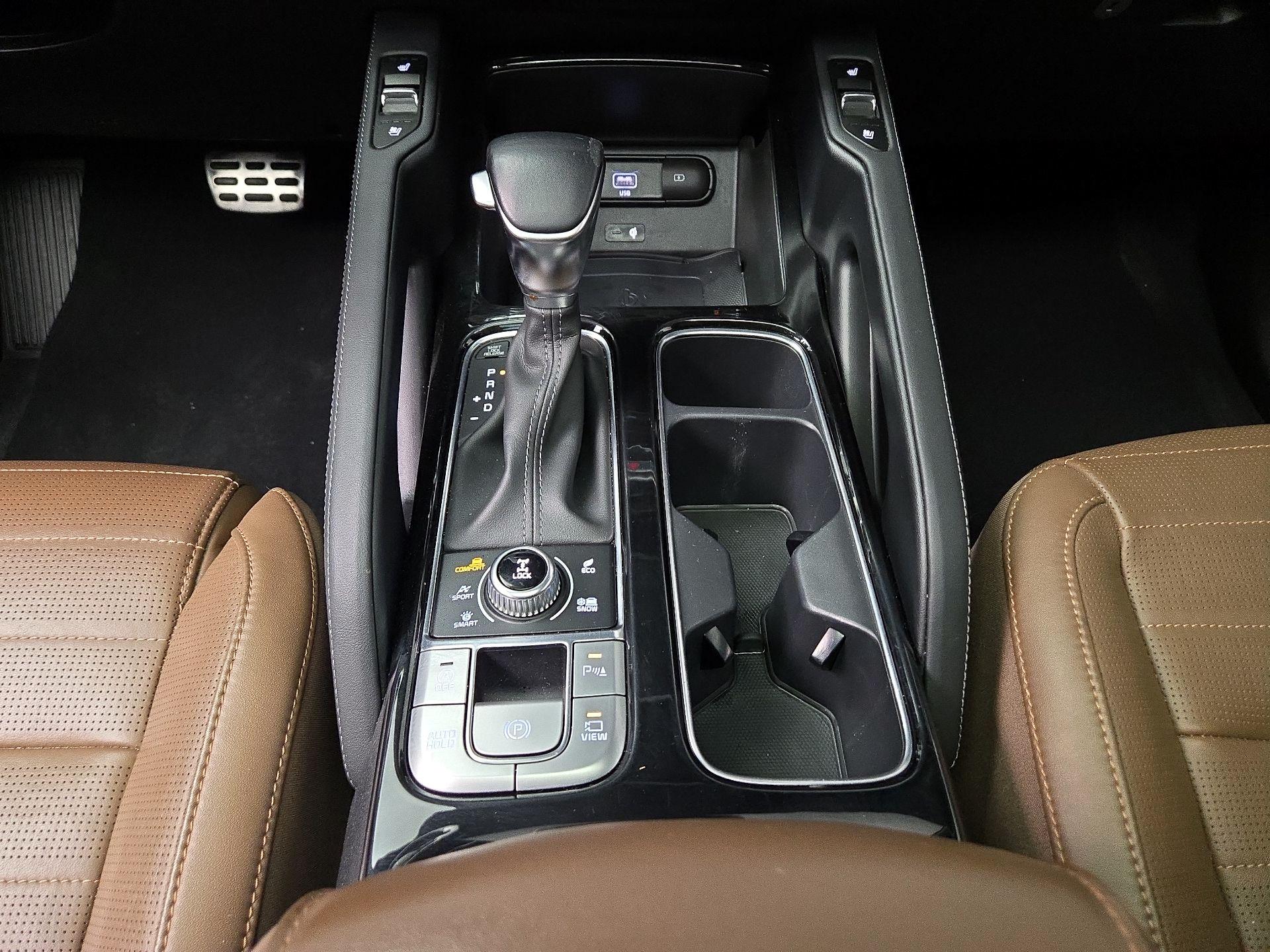 Thumbnail: 2022 Kia Telluride - 18