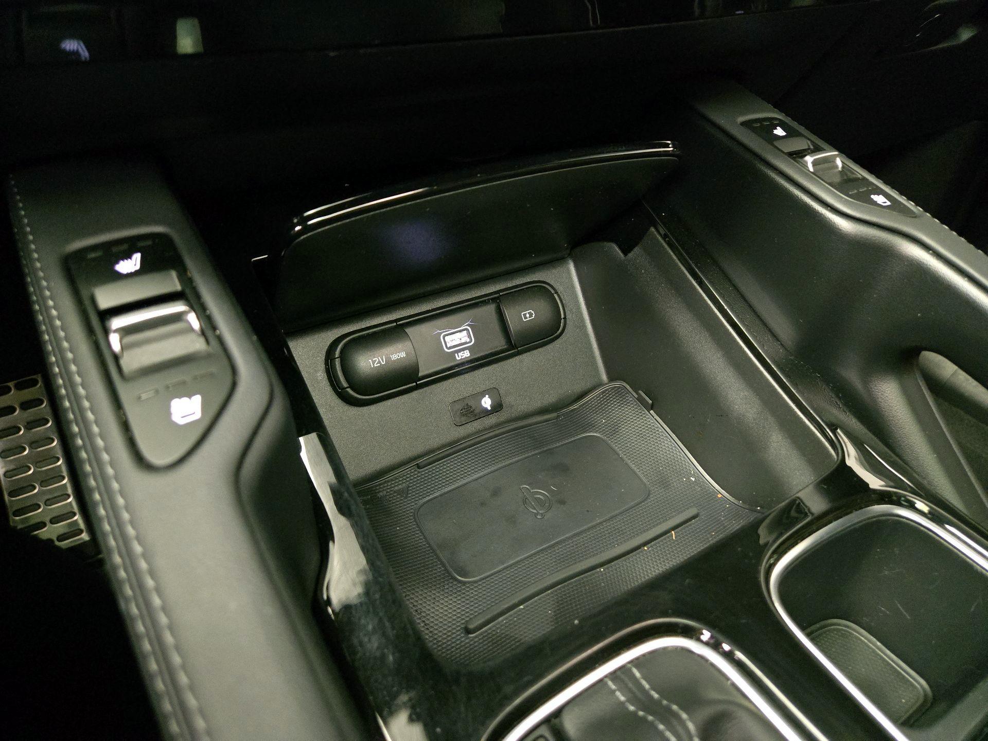 Thumbnail: 2022 Kia Telluride - 19