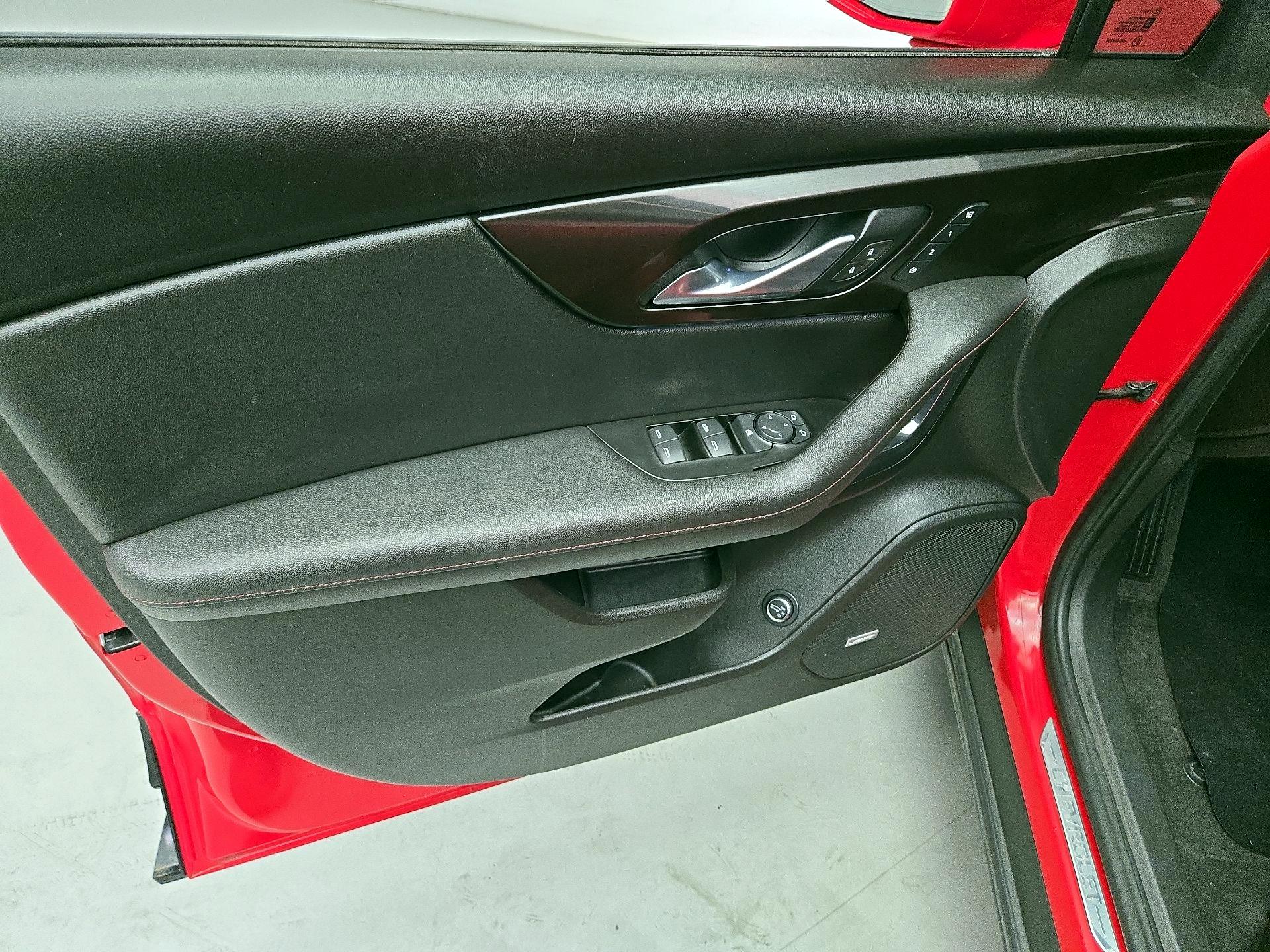 Thumbnail: 2020 Chevrolet Blazer - 12