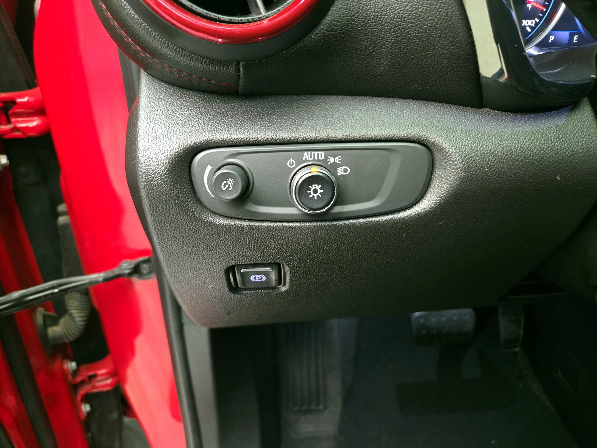 Thumbnail: 2020 Chevrolet Blazer - 13