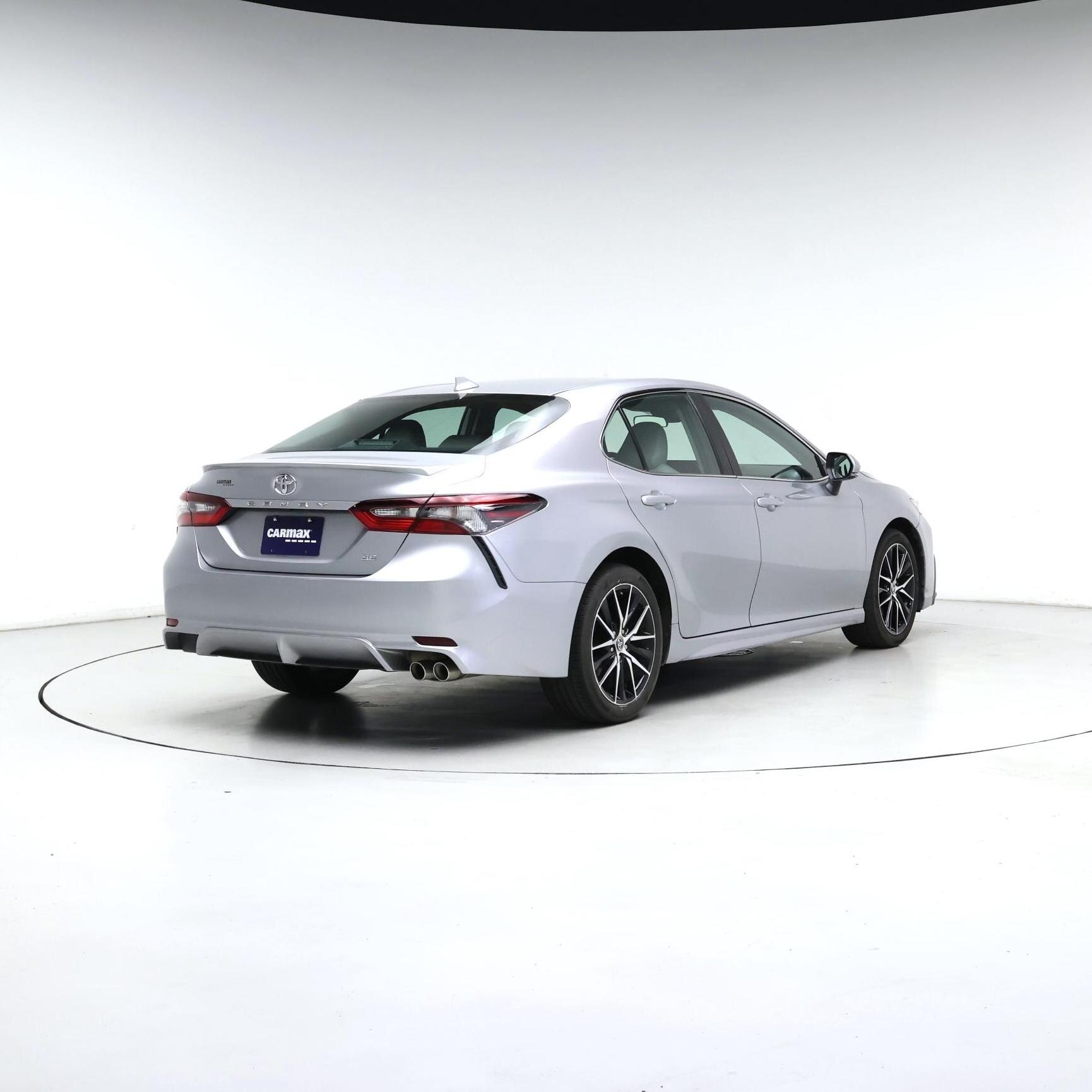 Thumbnail: 2022 Toyota Camry - 8