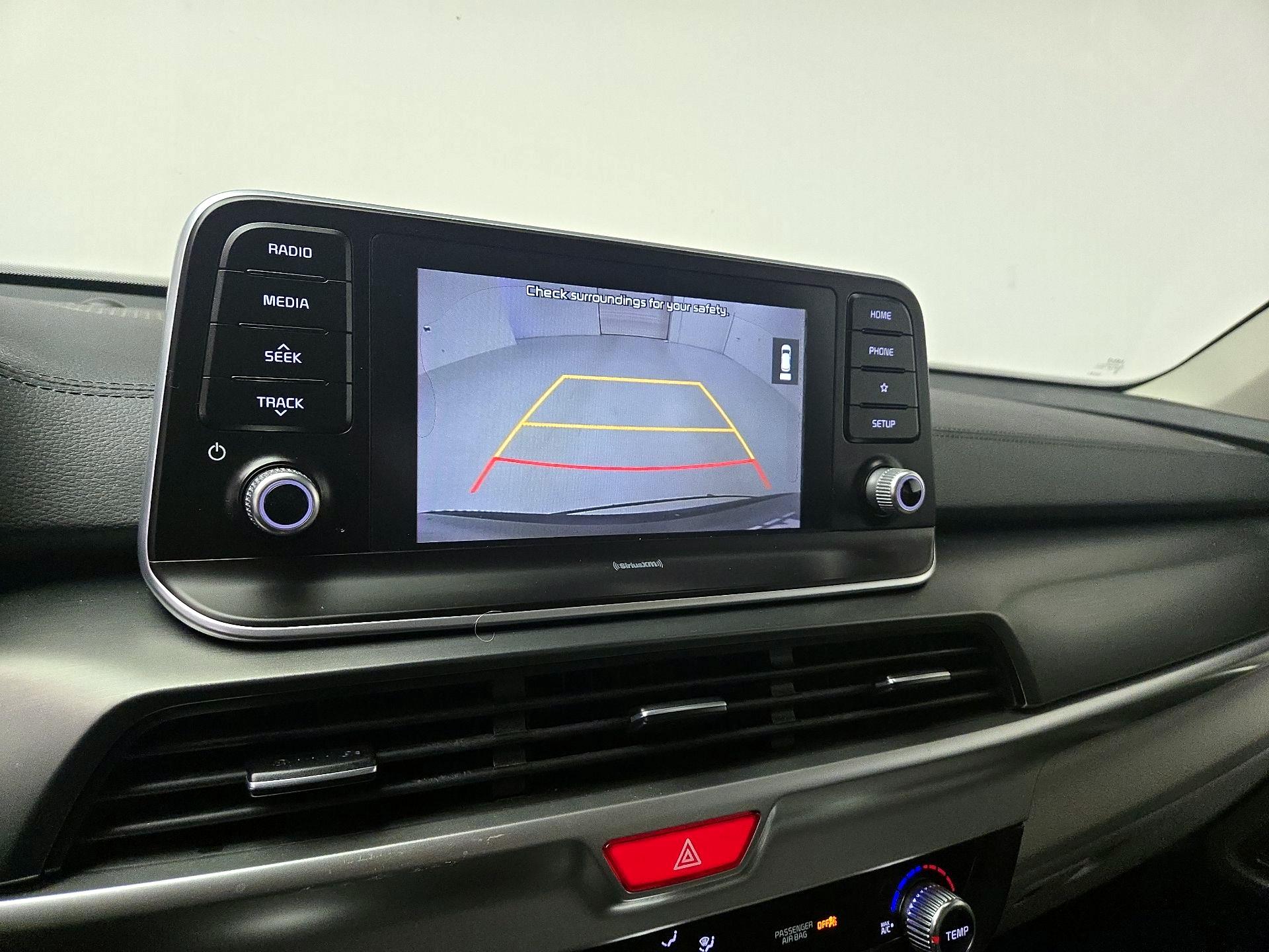 Thumbnail: 2020 Kia Telluride - 14