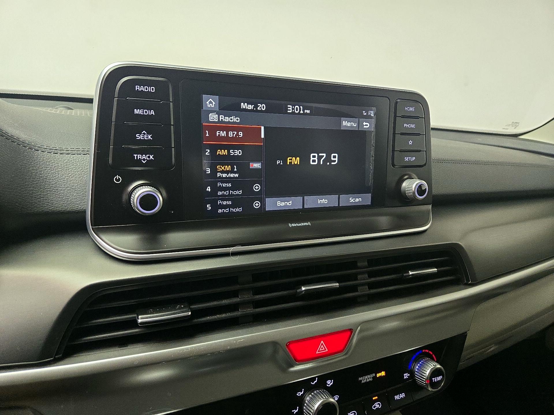 Thumbnail: 2020 Kia Telluride - 15