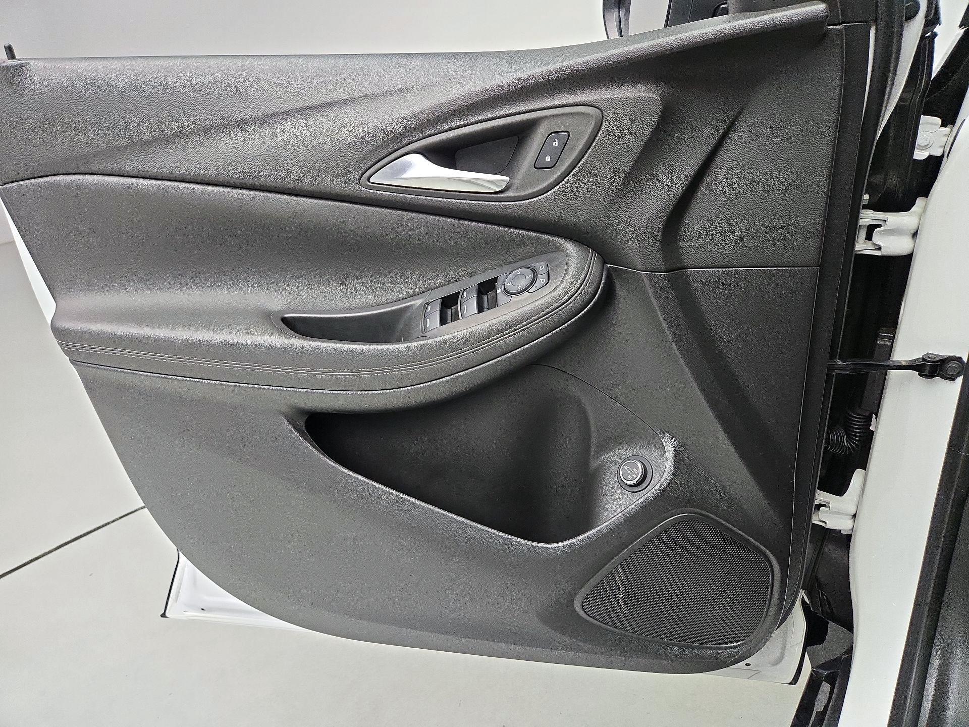 Thumbnail: 2024 Buick Encore GX - 12