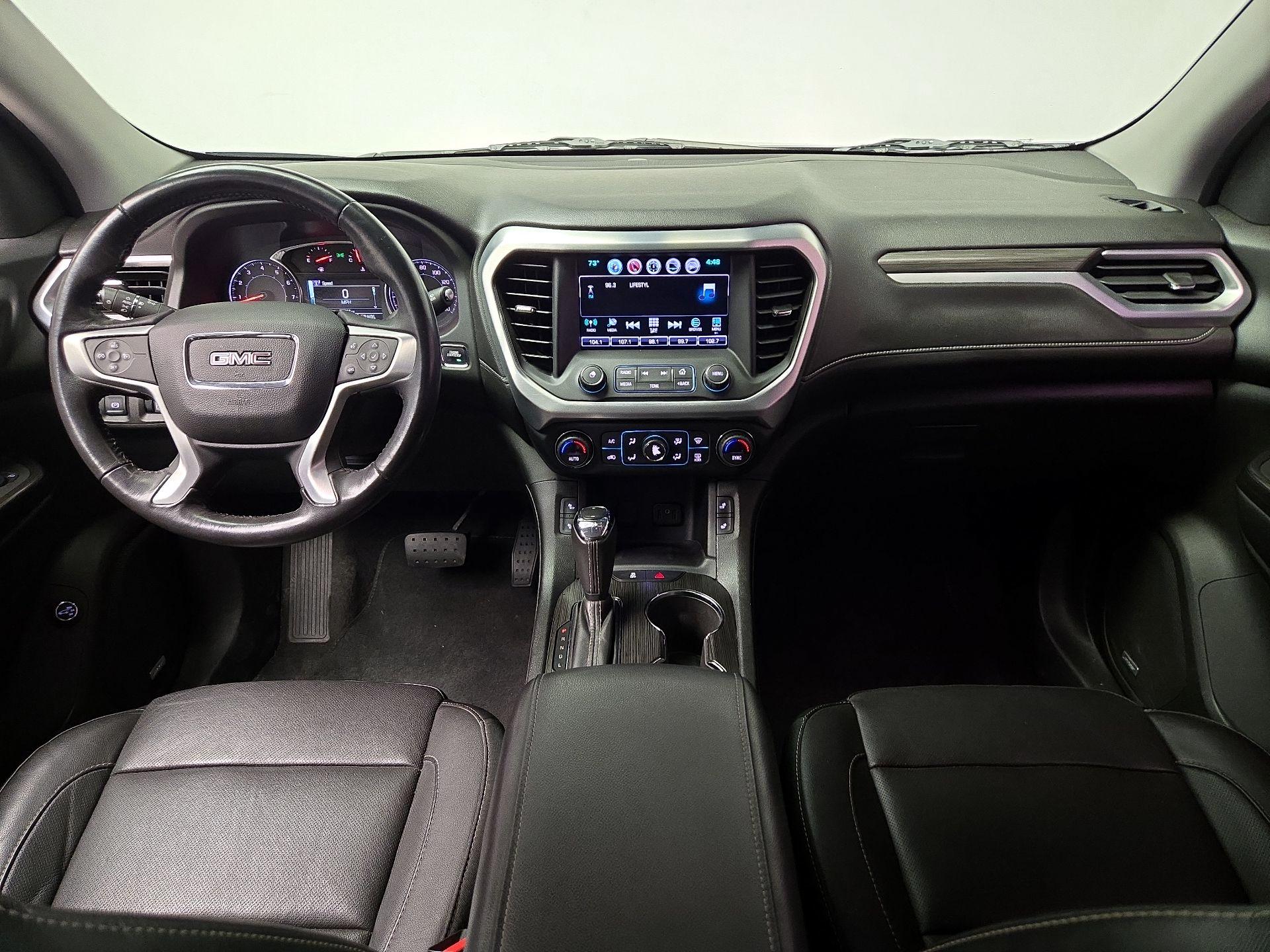 Thumbnail: 2017 GMC Acadia - 9