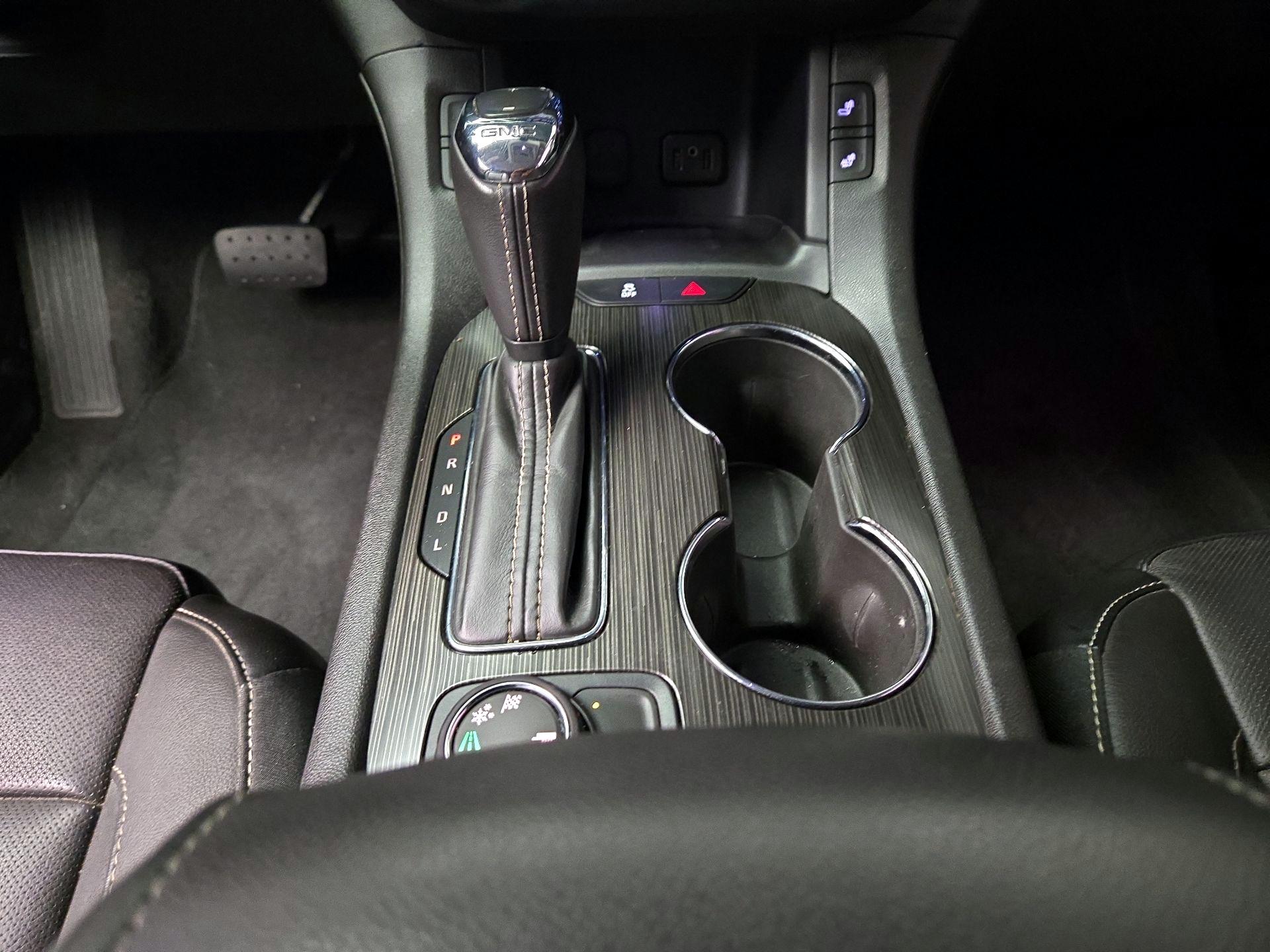 Thumbnail: 2017 GMC Acadia - 17