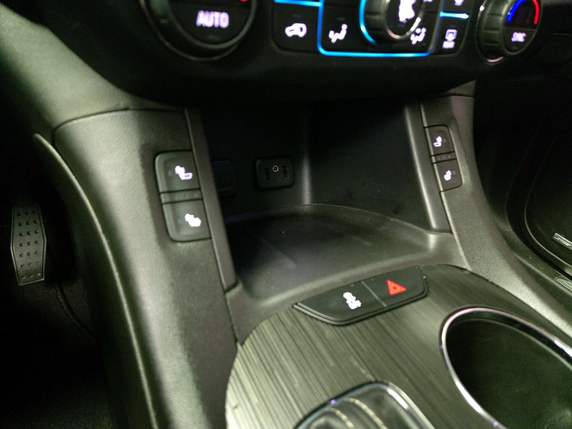 Thumbnail: 2017 GMC Acadia - 18