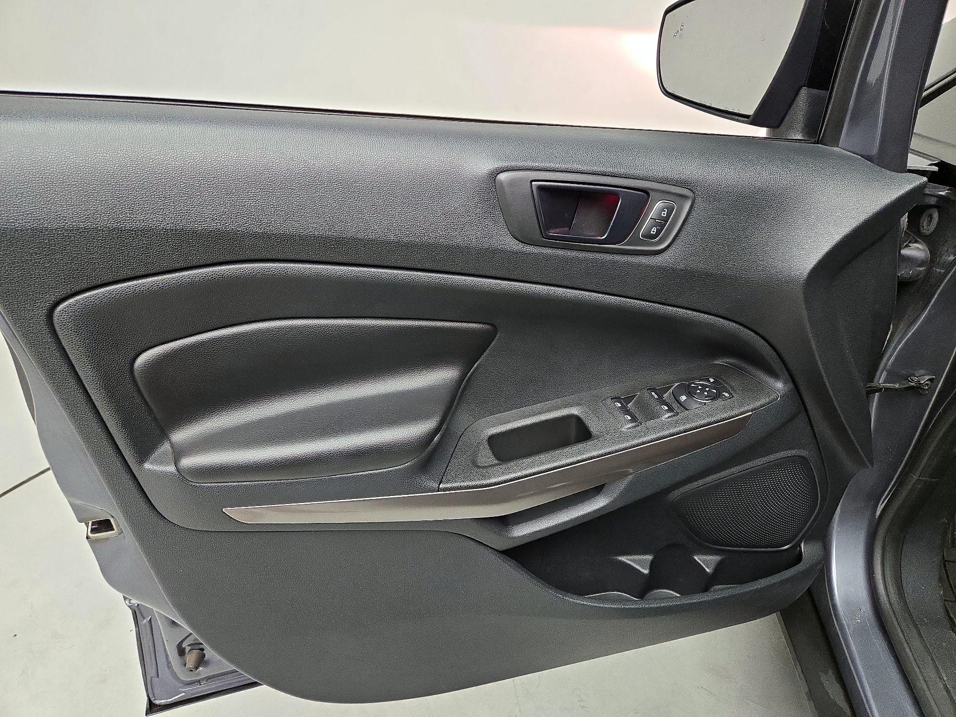 Thumbnail: 2019 Ford EcoSport - 12