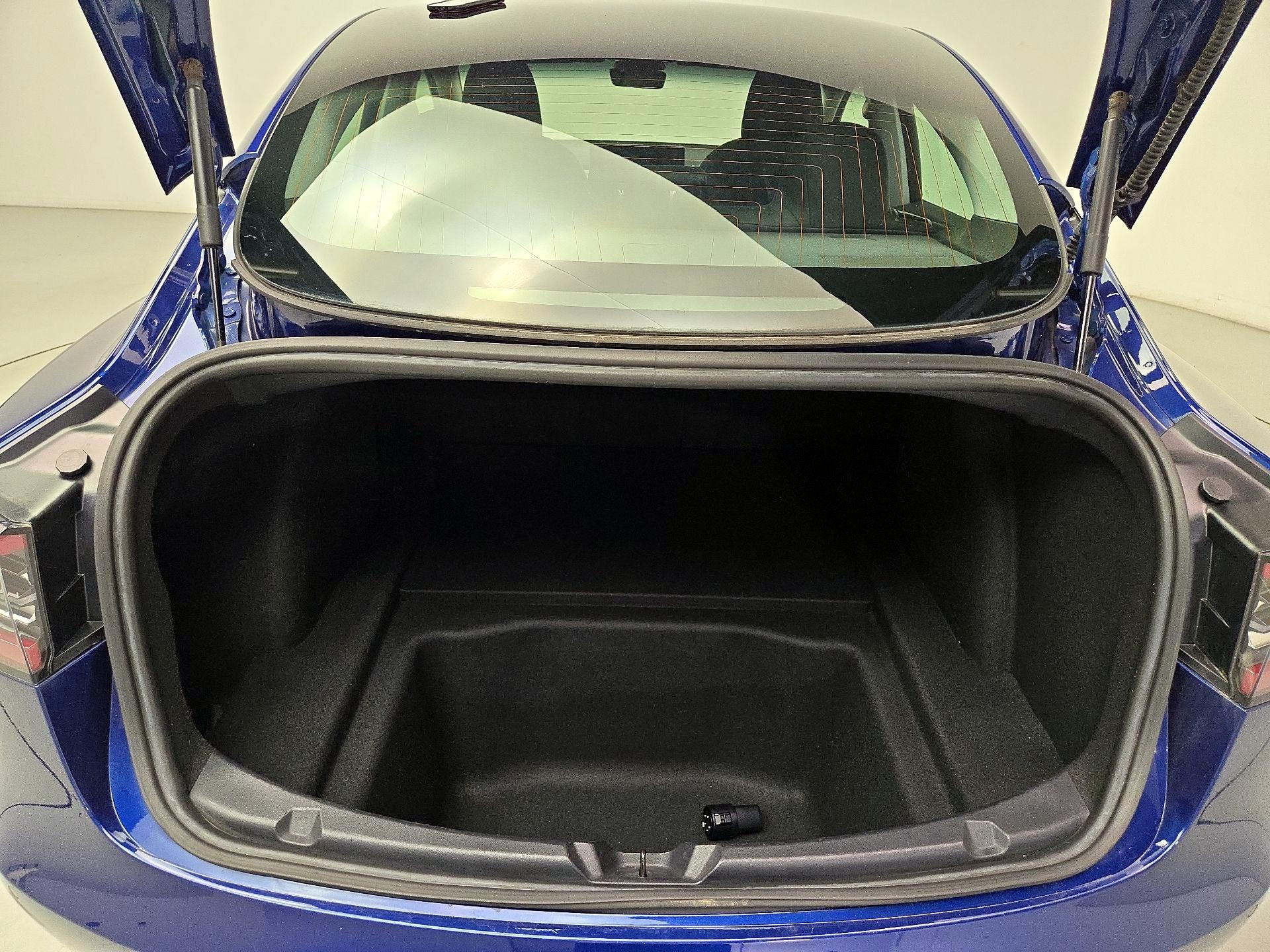 Thumbnail: 2020 Tesla Model 3 - 20