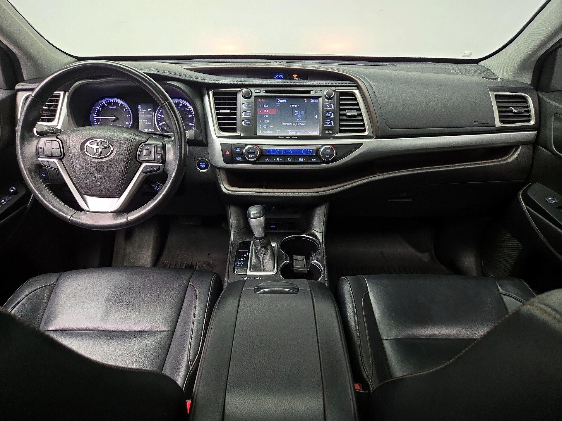 Thumbnail: 2018 Toyota Highlander - 9