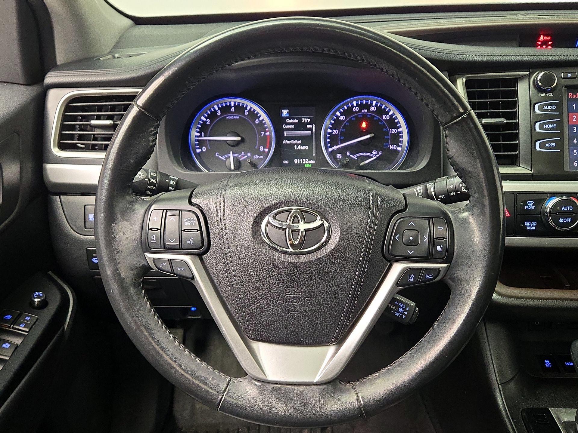 Thumbnail: 2018 Toyota Highlander - 10