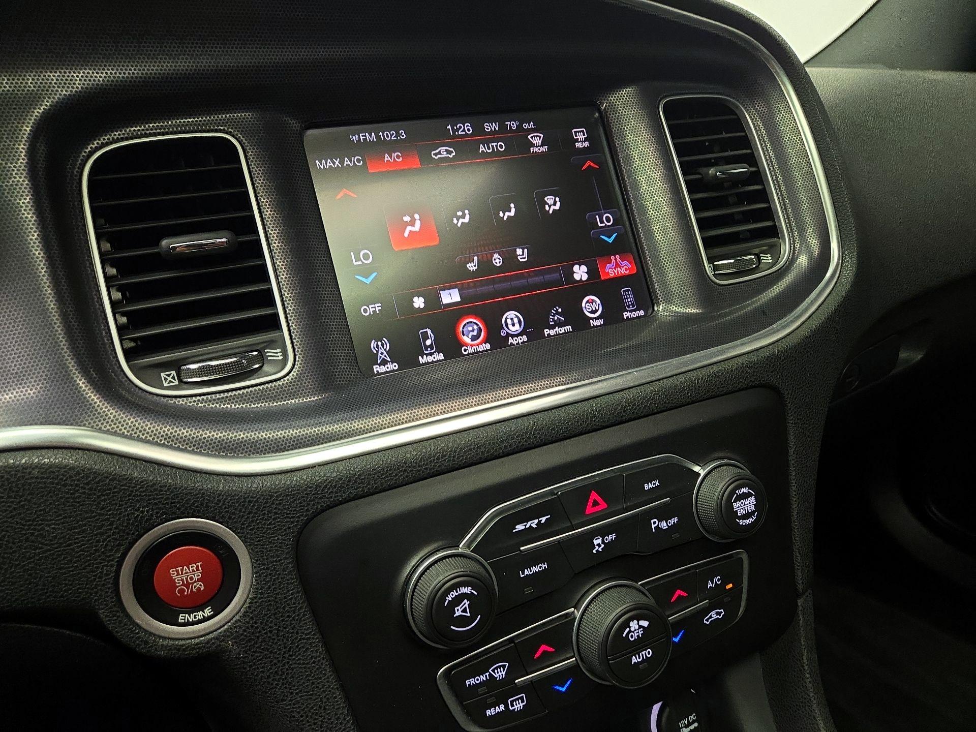 Thumbnail: 2016 Dodge Charger - 17