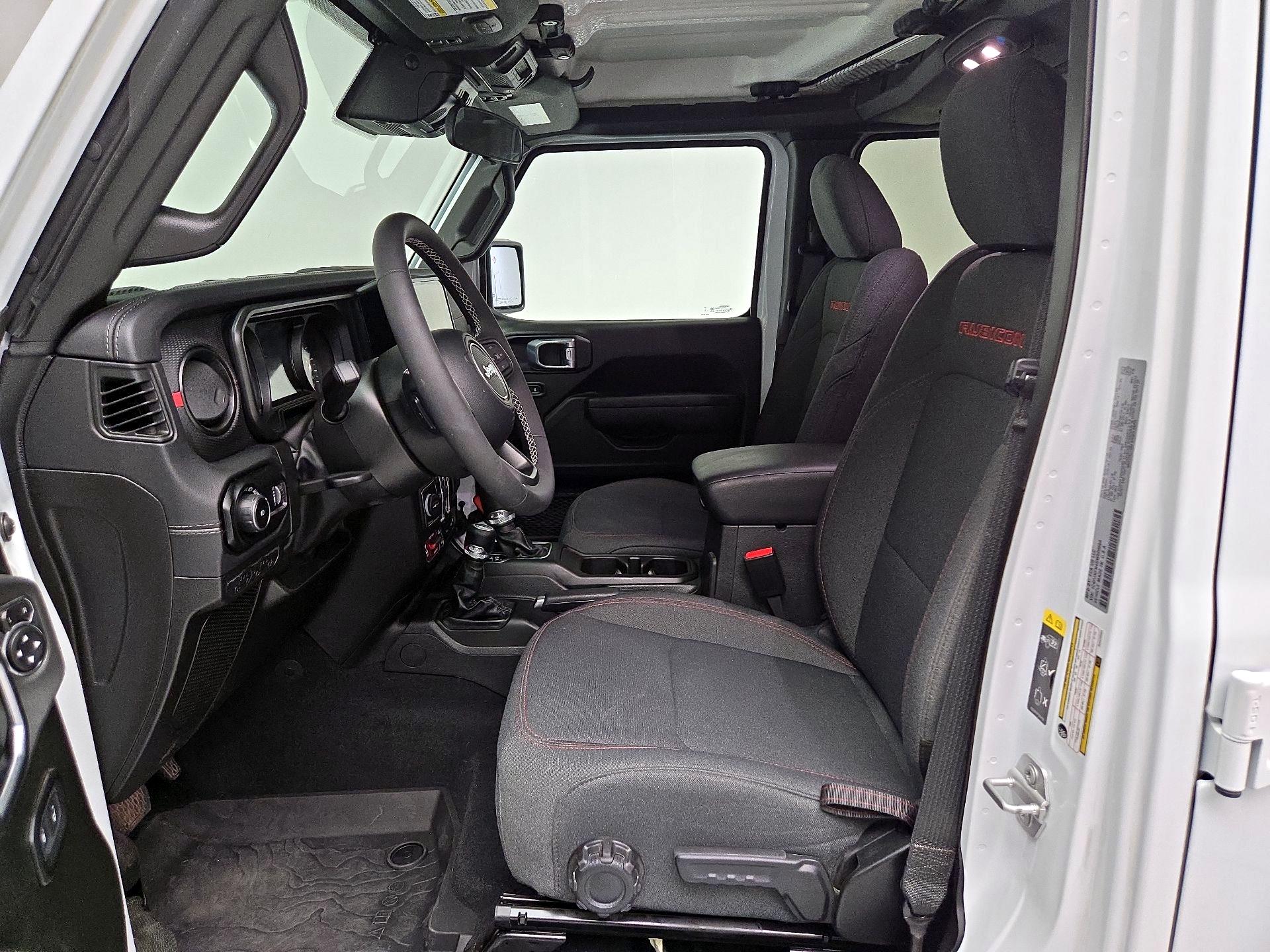 Thumbnail: 2025 Jeep Wrangler - 11