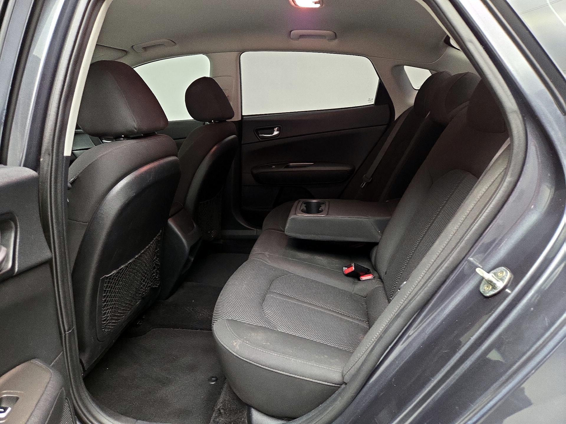 Thumbnail: 2020 Kia Optima - 19