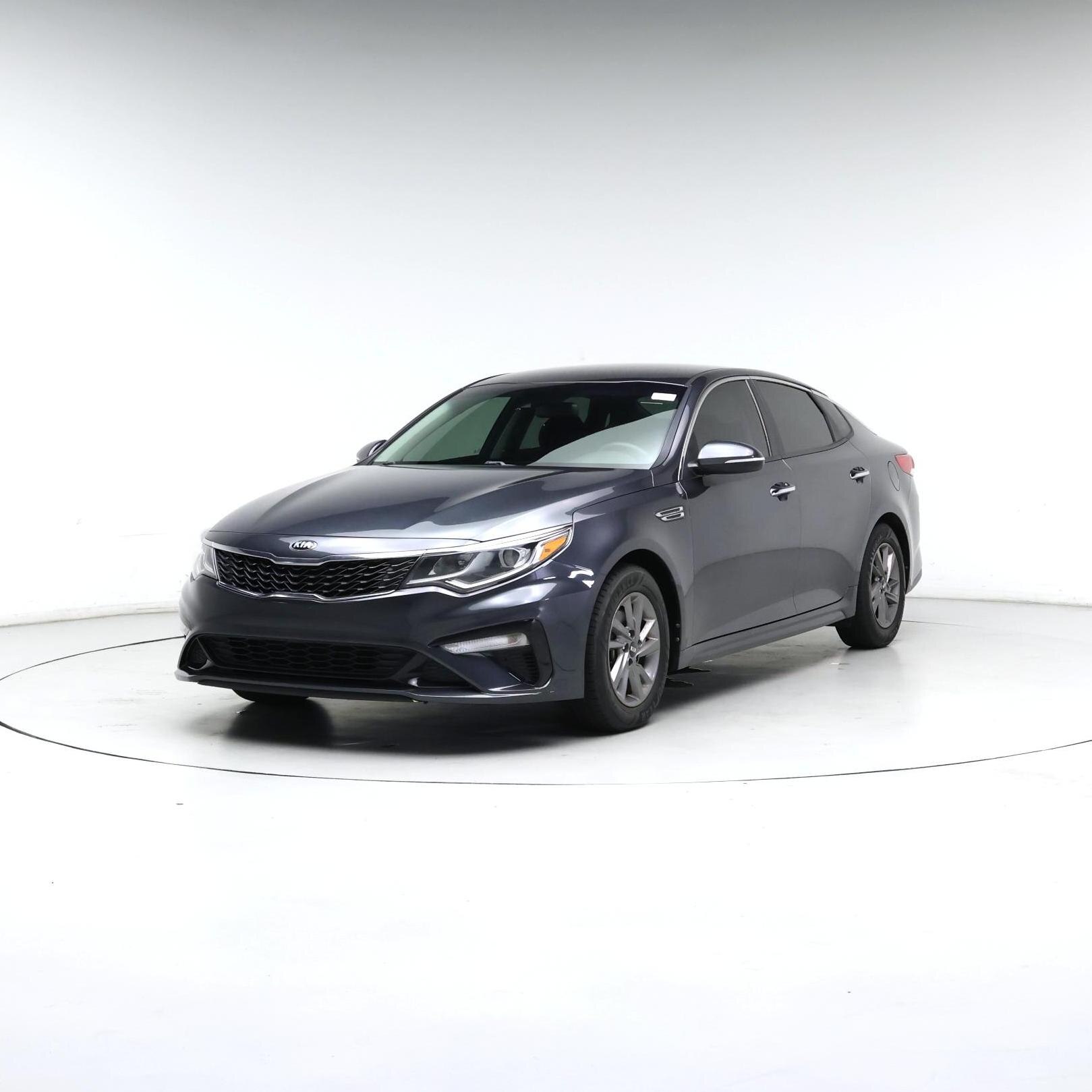 Thumbnail: 2020 Kia Optima - 4