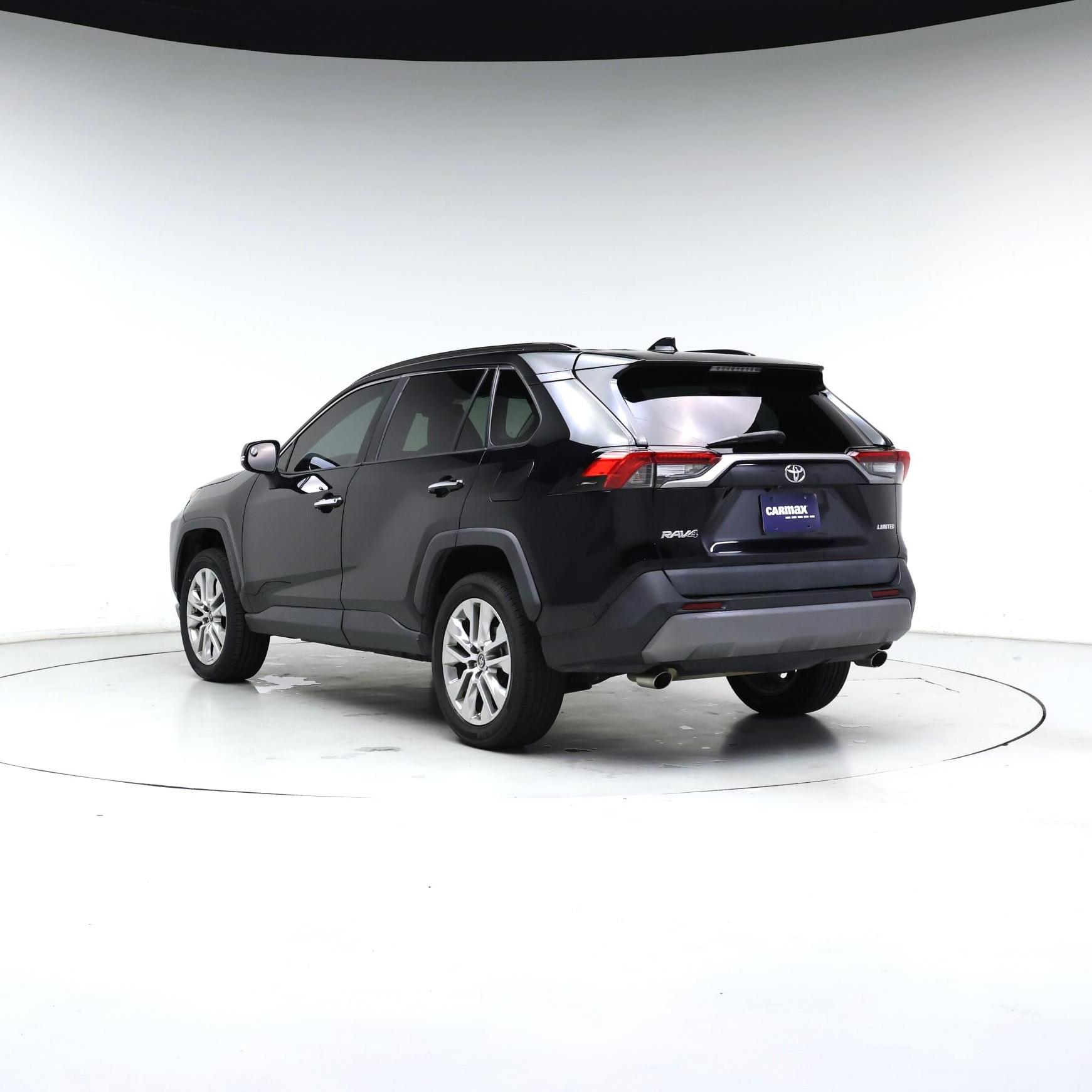 Thumbnail: 2019 Toyota RAV4 - 2