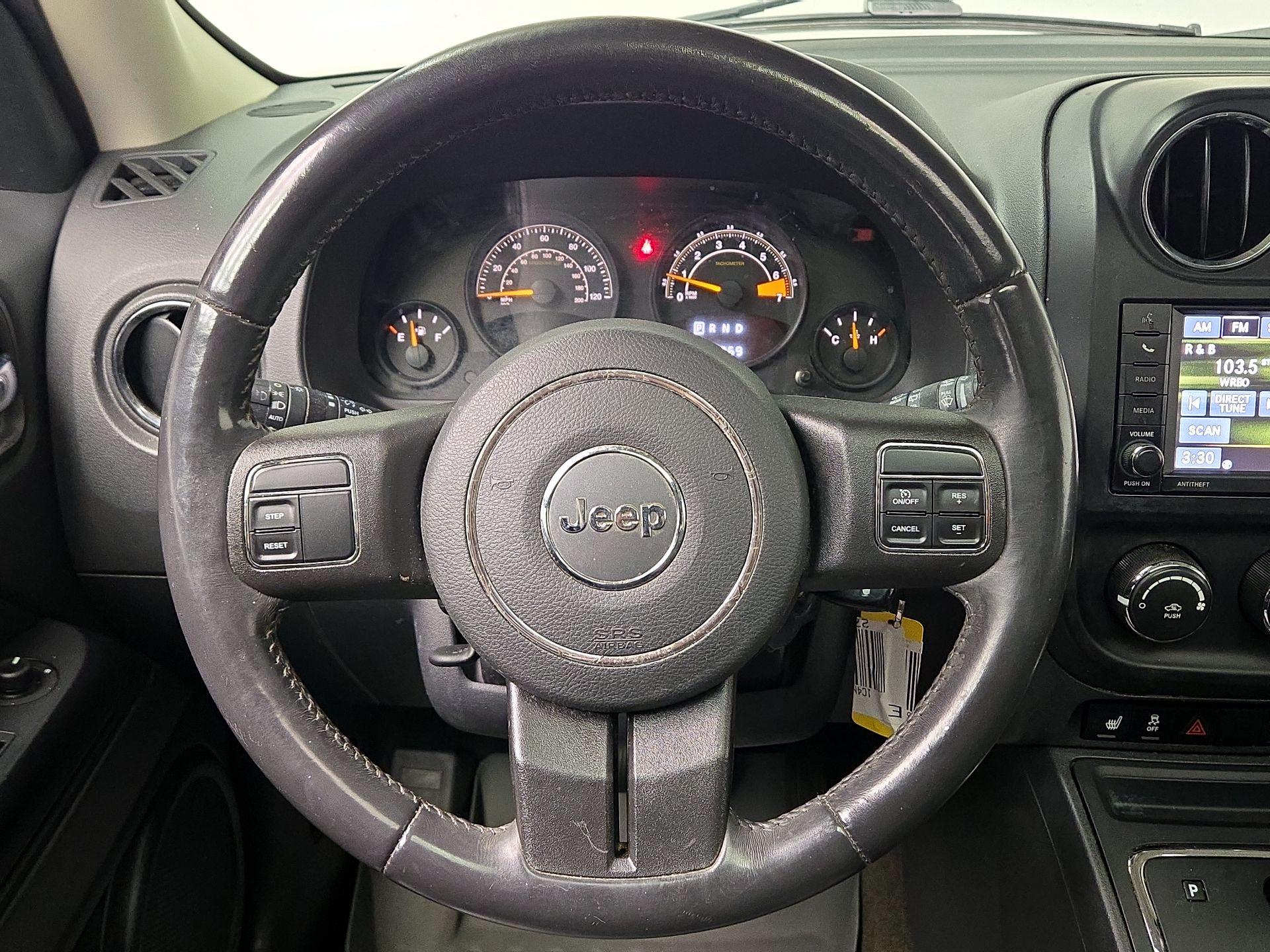 Thumbnail: 2017 Jeep Patriot - 10