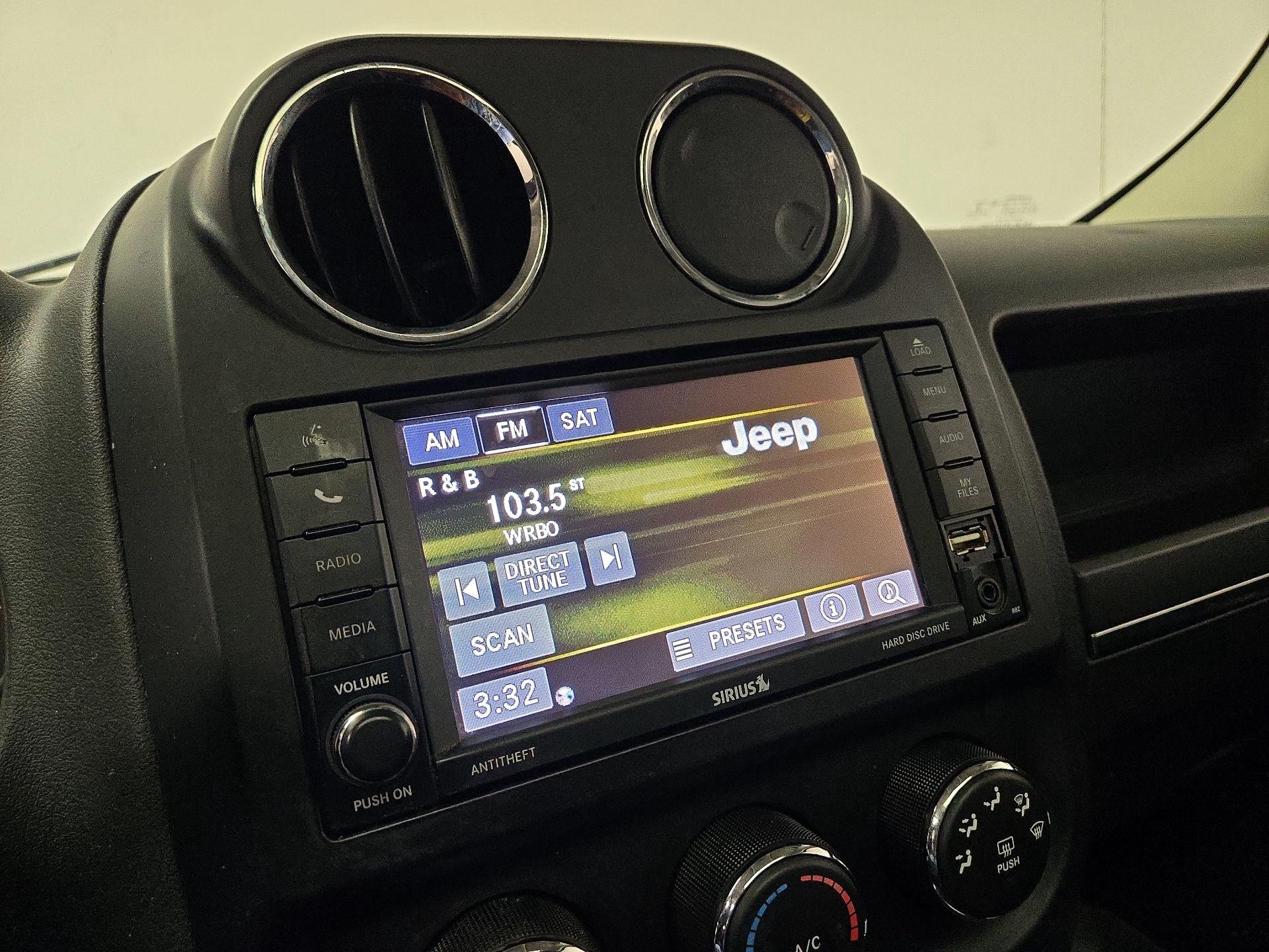 Thumbnail: 2017 Jeep Patriot - 14