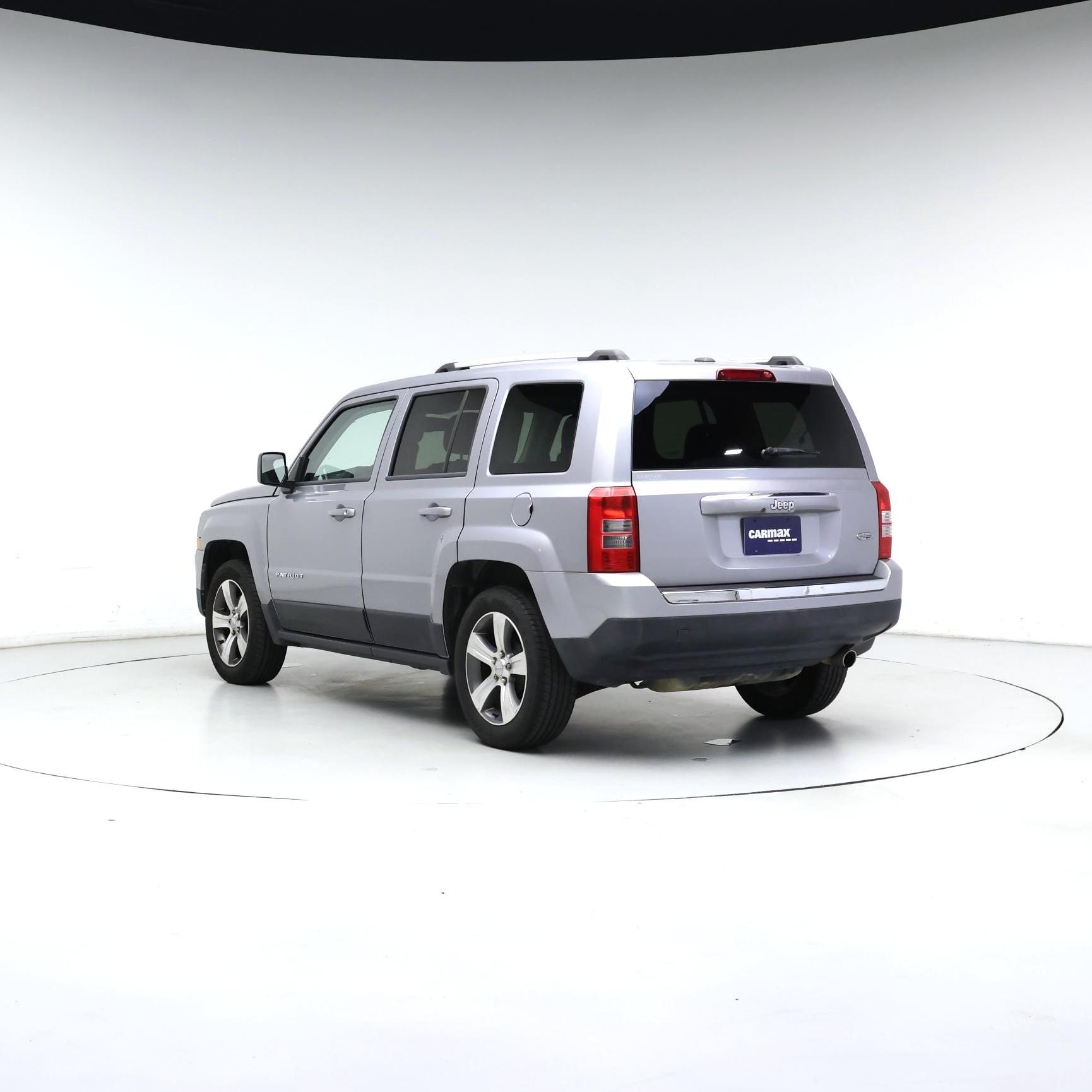 Thumbnail: 2017 Jeep Patriot - 2