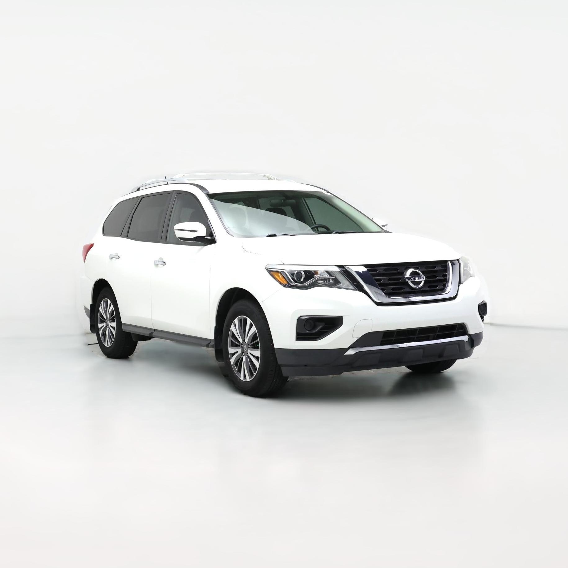 Thumbnail: 2017 Nissan Pathfinder - 1