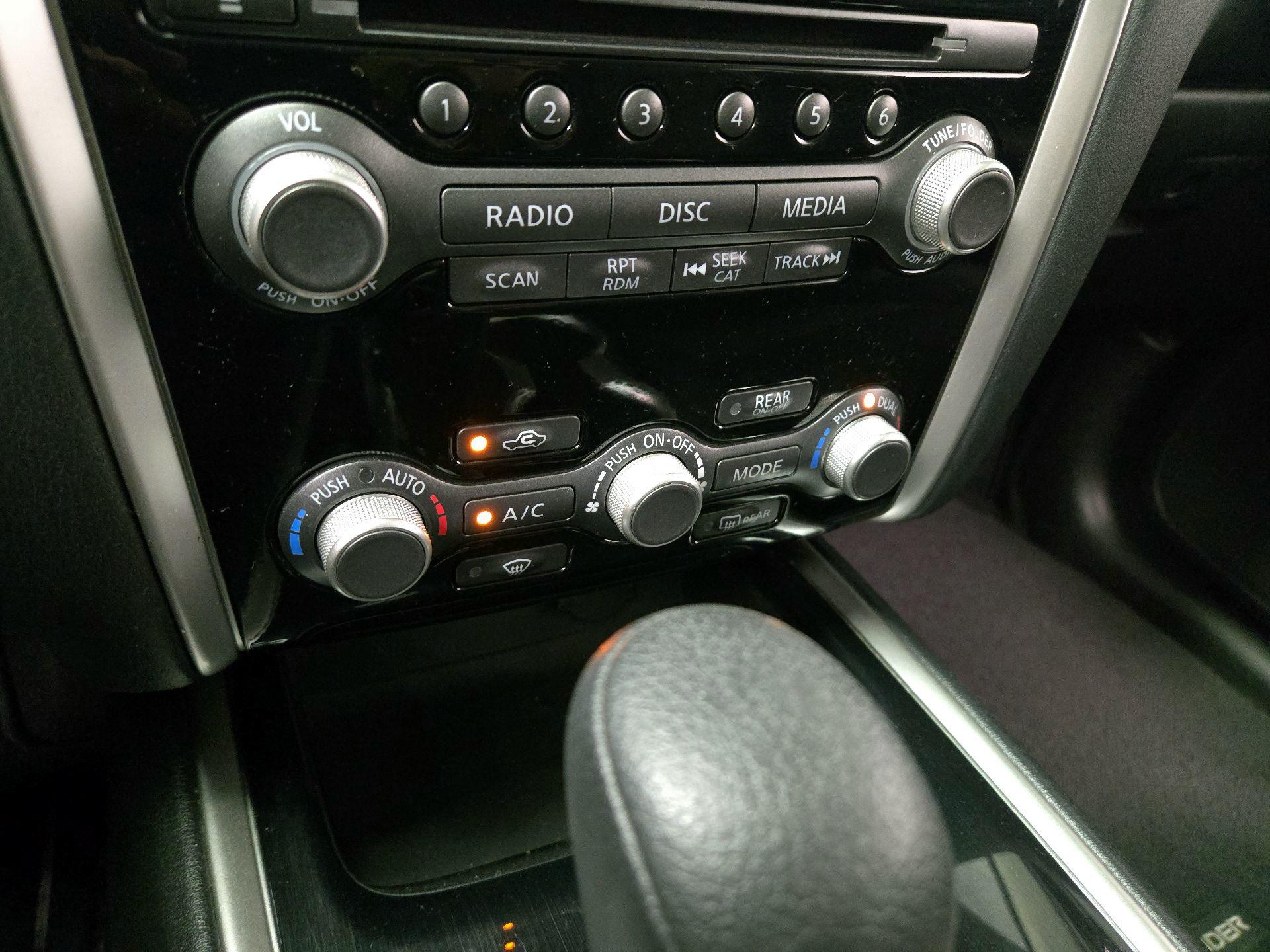 Thumbnail: 2017 Nissan Pathfinder - 16