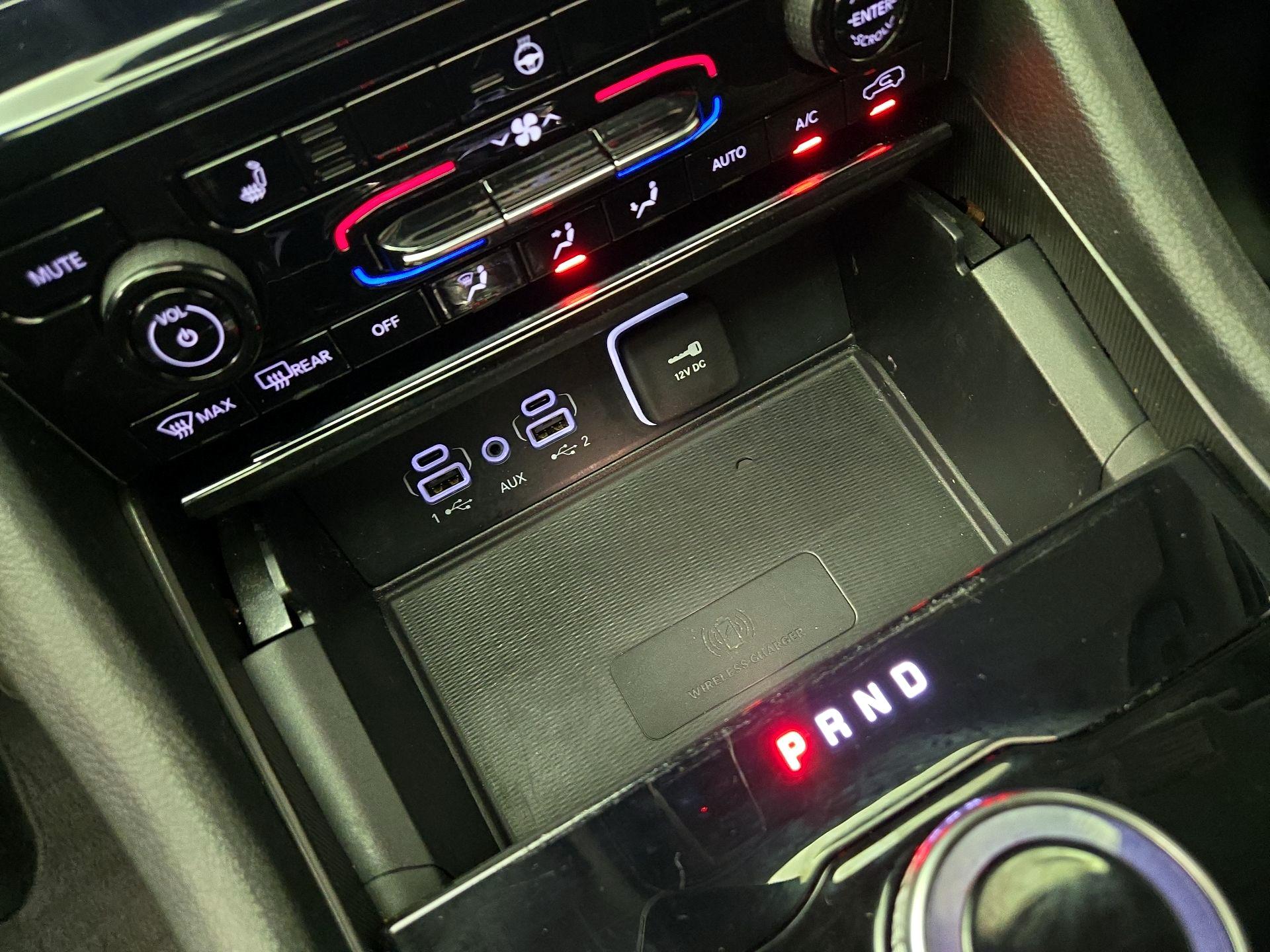 Thumbnail: 2023 Jeep Grand Cherokee - 18